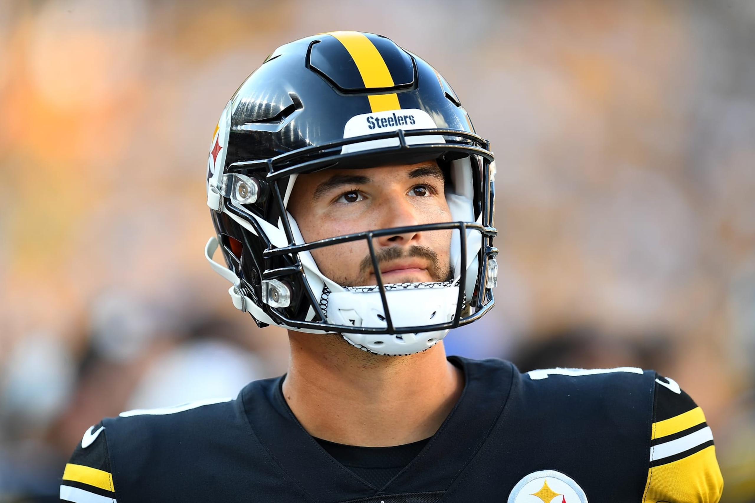 PITTSBURGH, PA - AUGUST 28:  Mitch Trubisky #10 of the Pittsburgh Steelers looks on during the second quarter against the Detroit Lions at Acrisure Stadium on August 28, 2022 in Pittsburgh, Pennsylvania. (Photo by Joe Sargent/Getty Images)
