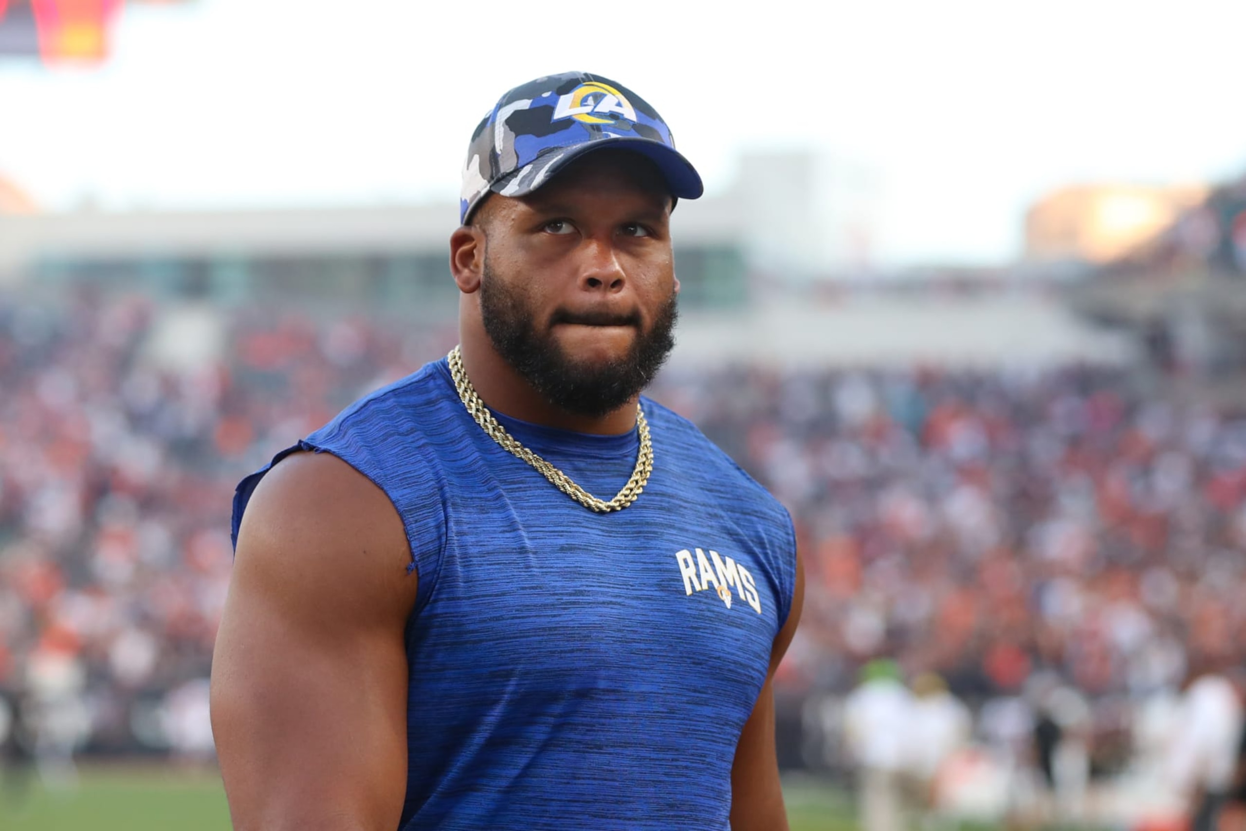CINCINNATI, OH - AUGUST 27: Los Angeles Rams defensive tackle Aaron Donald (99) walks off the field after the game against the Los Angeles Rams and the Cincinnati Bengals on August 27, 2022, at Paycor Stadium in Cincinnati, OH. (Photo by Ian Johnson/Icon Sportswire via Getty Images) CINCINNATI, OH - AUGUST 27: Los Angeles Rams defensive tackle Aaron Donald (99) walks off the field after the game against the Los Angeles Rams and the Cincinnati Bengals on August 27, 2022, at Paycor Stadium in Cincinnati, OH. (Photo by Ian Johnson/Icon Sportswire via Getty Images)