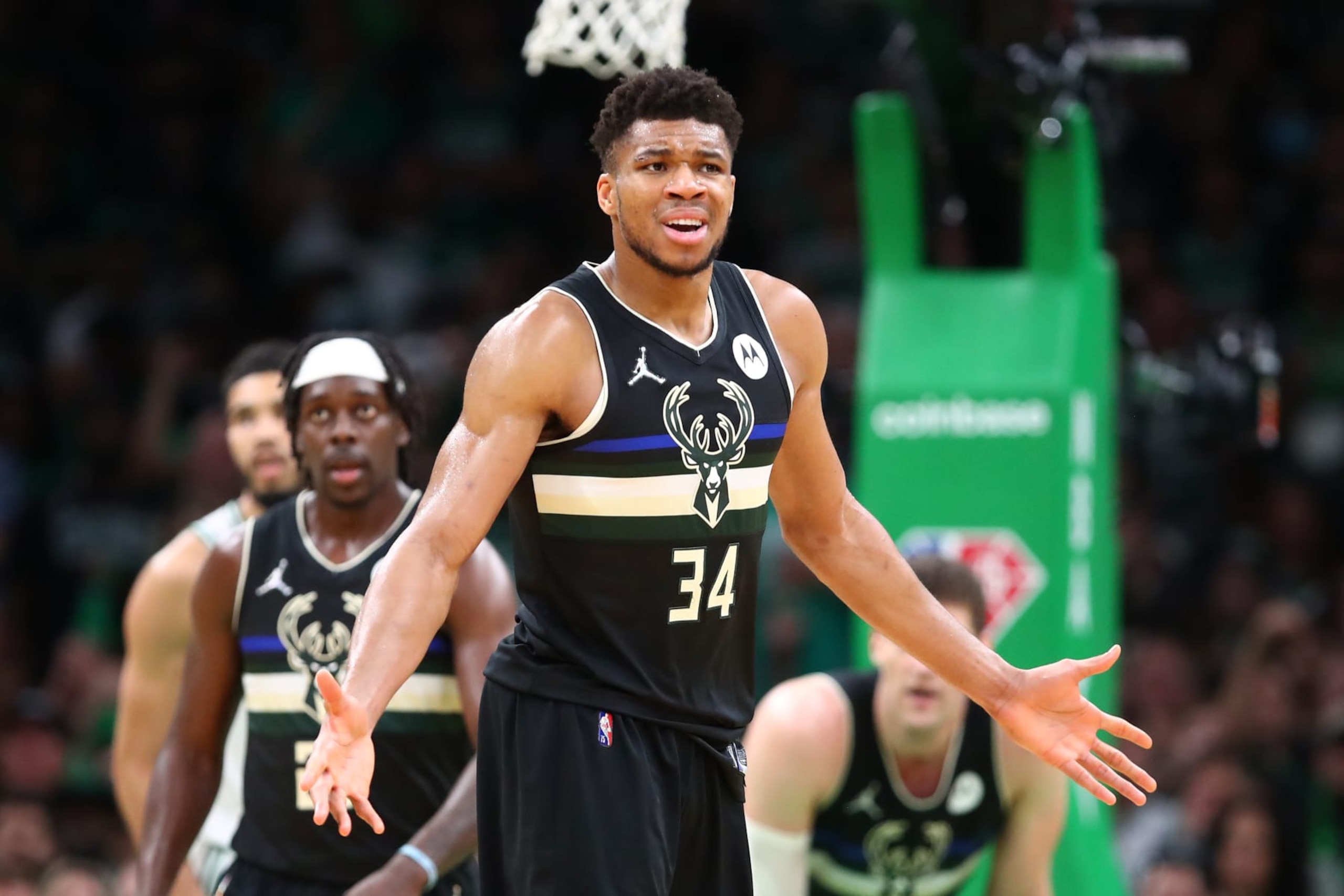 BOSTON, MASSACHUSETTS - MAY 15: Giannis Antetokounmpo #34 of the Milwaukee Bucks reacts during the fourth quarter in Game Seven of the 2022 NBA Playoffs Eastern Conference Semifinals against the Boston Celtics at TD Garden on May 15, 2022 in Boston, Massachusetts. NOTE TO USER: User expressly acknowledges and agrees that, by downloading and/or using this photograph, User is consenting to the terms and conditions of the Getty Images License Agreement. (Photo by Adam Glanzman/Getty Images)