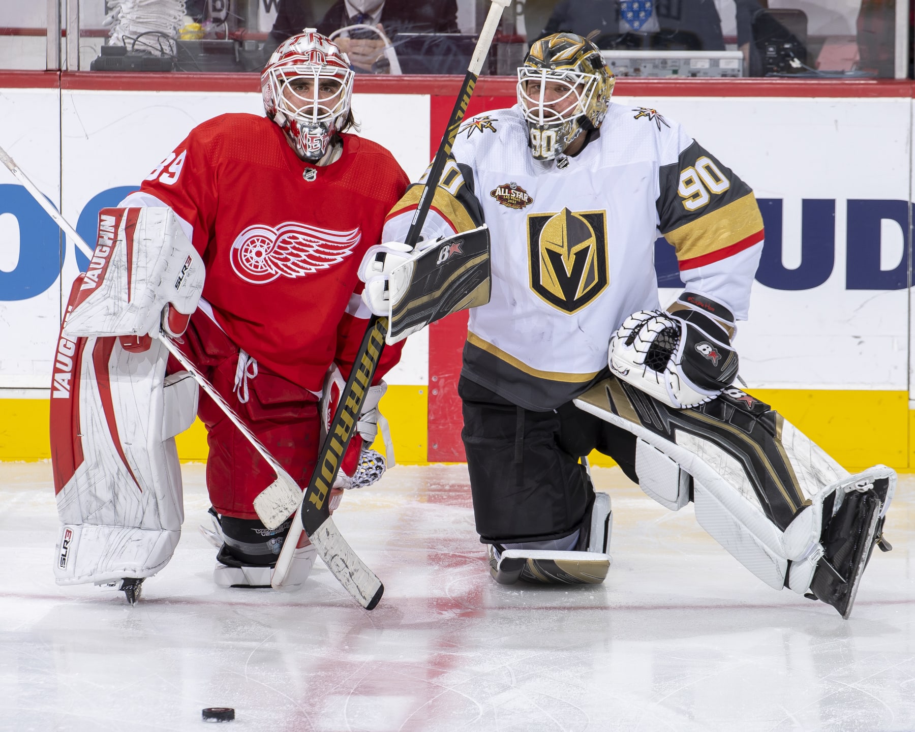 DETROIT, MI - NOVEMBER 07: Alex Nedeljkovic #39 of the Detroit Red Wings and Robin Lehner #90 of the Vegas Golden Knights talk during warmups before an NHL game at Little Caesars Arena on November 7, 2021 in Detroit, Michigan. (Photo by Dave Reginek/NHLI via Getty Images)