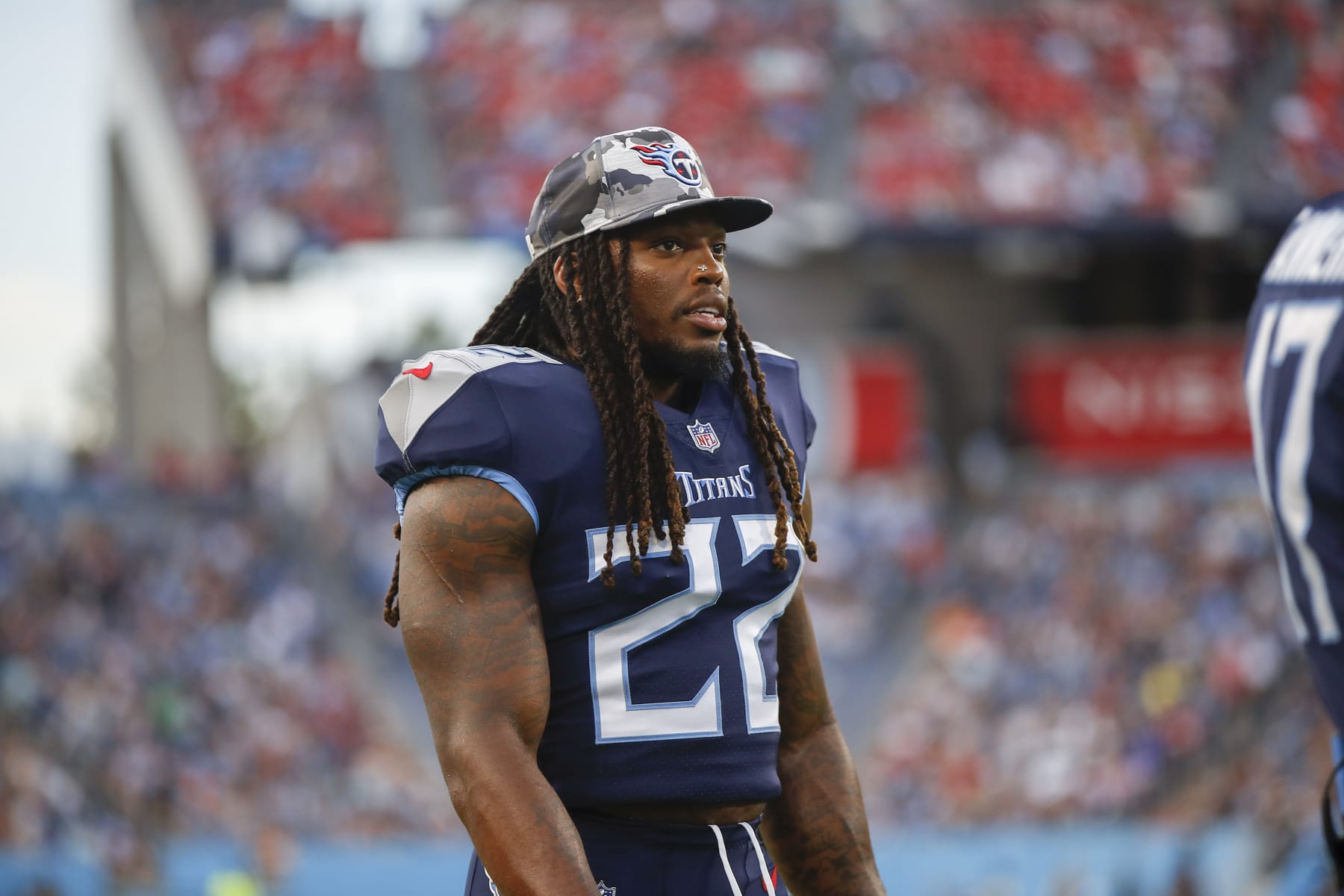 NASHVILLE, TENNESSEE - AUGUST 20: Derrick Henry #22 of the Tennessee Titans on the sidelines during the second quarter of the game with the Tampa Bay Buccaneers at Nissan Stadium on August 20, 2022 in Nashville, Tennessee. (Photo by Silas Walker/Getty Images)