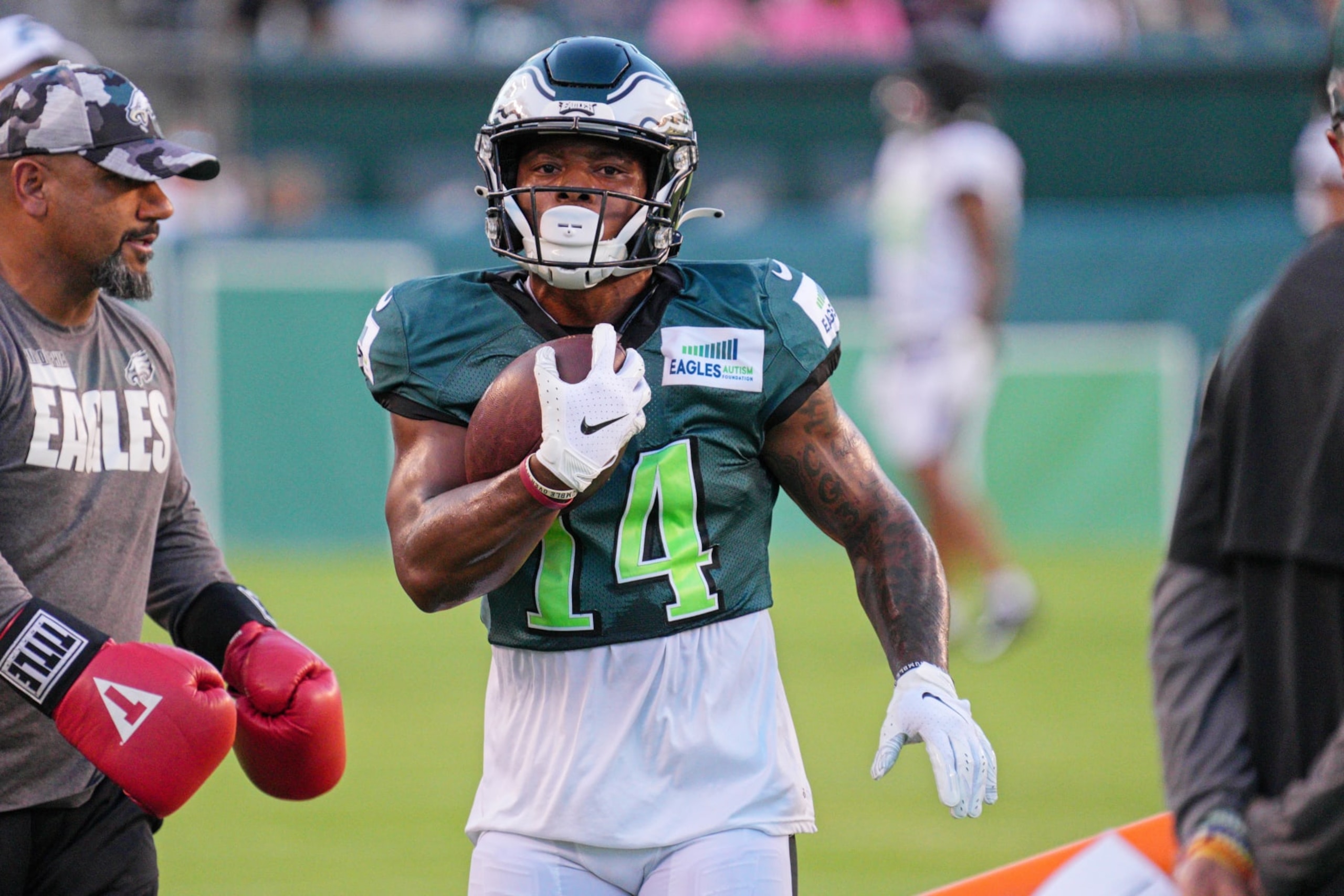 PHILADELPHIA, PA - AUGUST 07: Philadelphia Eagles running back Kenneth Gainwell (14) participates in a drill  during training camp on August 7, 2022 at Lincoln Financial Field in Philadelphia PA. (Photo by Andy Lewis/Icon Sportswire via Getty Images)