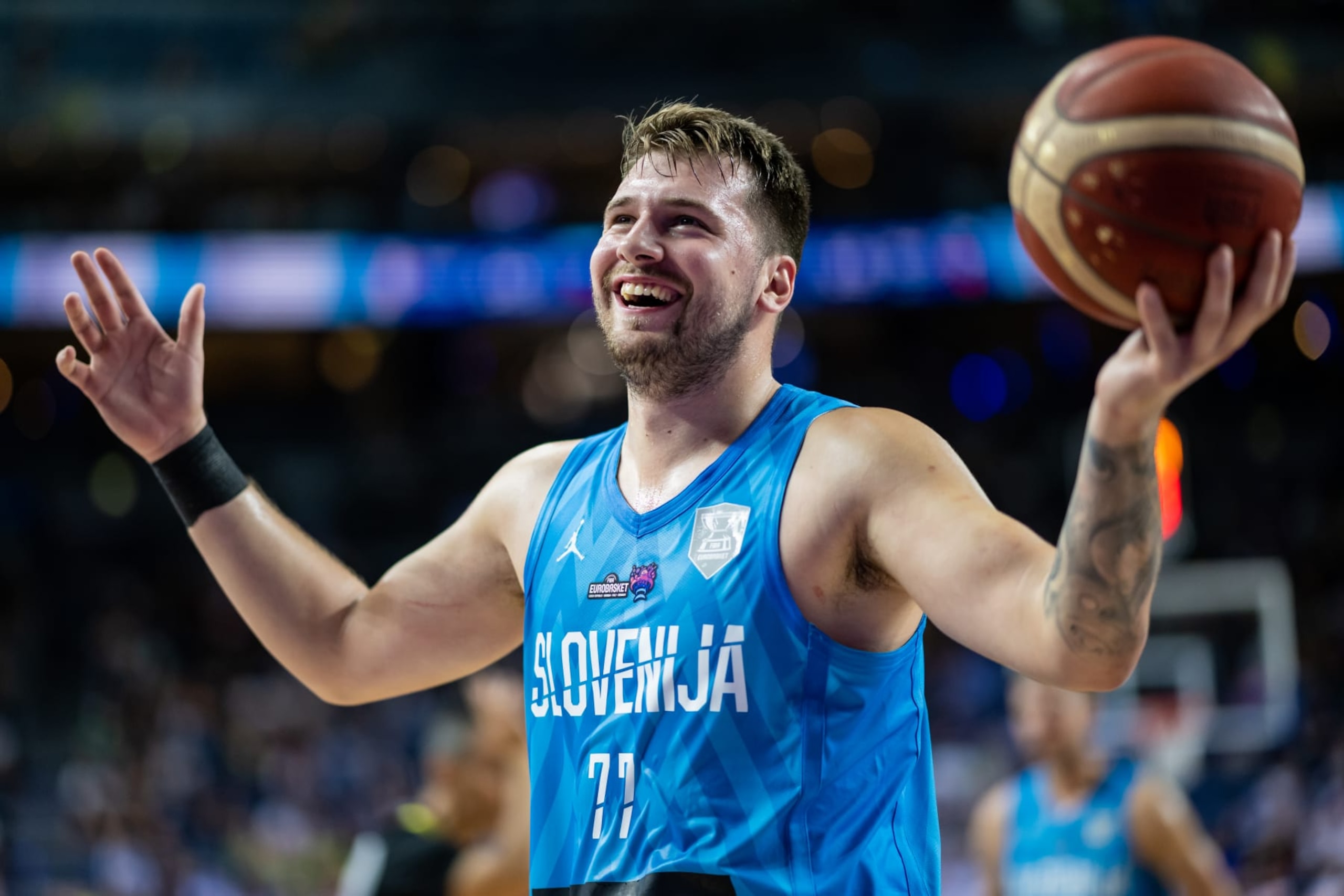COLOGNE, GERMANY - SEPTEMBER 07:  Luka Doncic of Slovenia reacts during the FIBA EuroBasket 2022 group B match between France and Slovenia at Lanxess Arena on September 07, 2022 in Cologne, Germany. (Photo by Alexander Scheuber/Getty Images)
