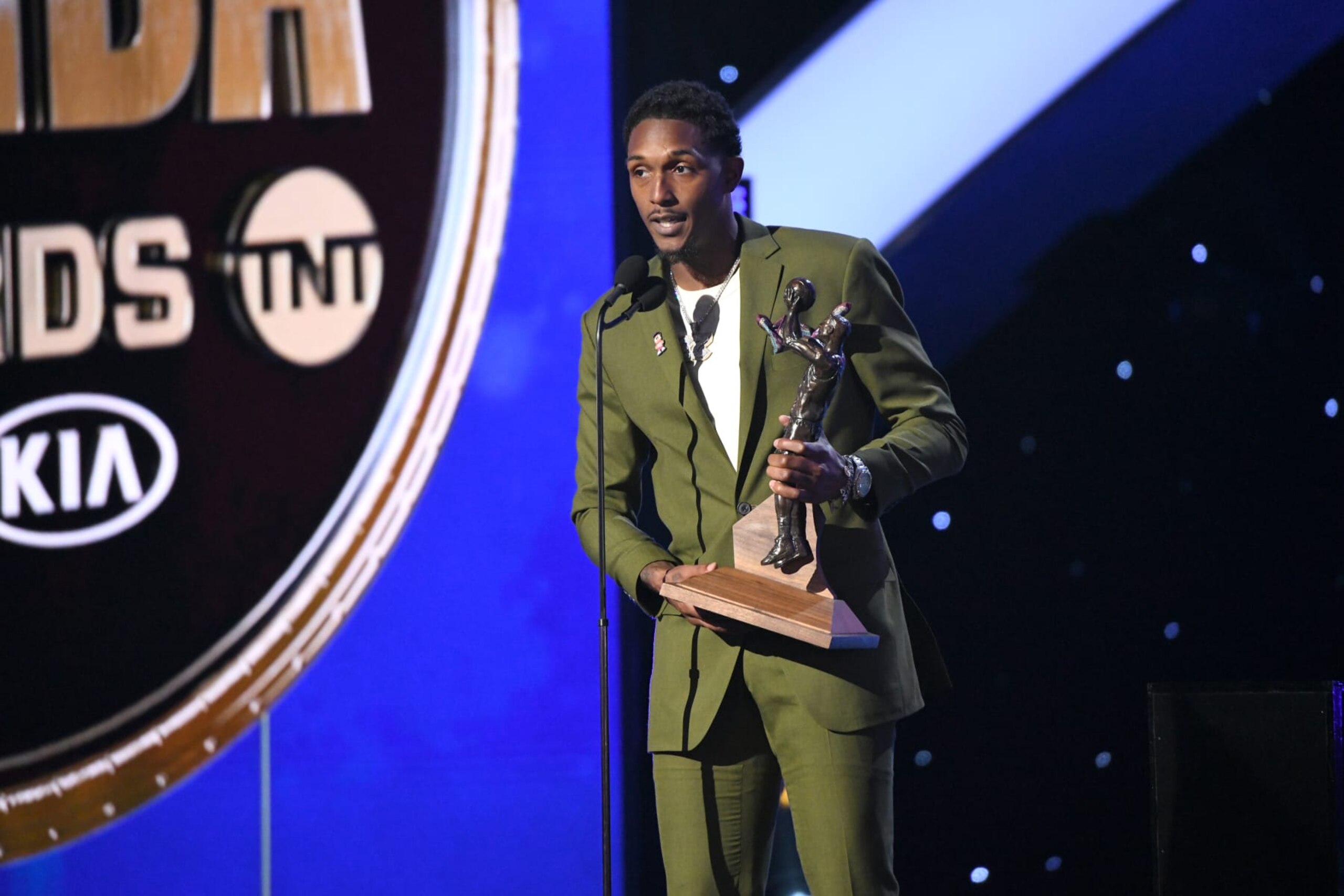 SANTA MONICA, CALIFORNIA - JUNE 24: Lou Williams accepts the Kia NBA Sixth Man of the Year Award onstage during the 2019 NBA Awards presented by Kia on TNT at Barker Hangar on June 24, 2019 in Santa Monica, California. (Photo by Michael Kovac/Getty Images for Turner Sports)