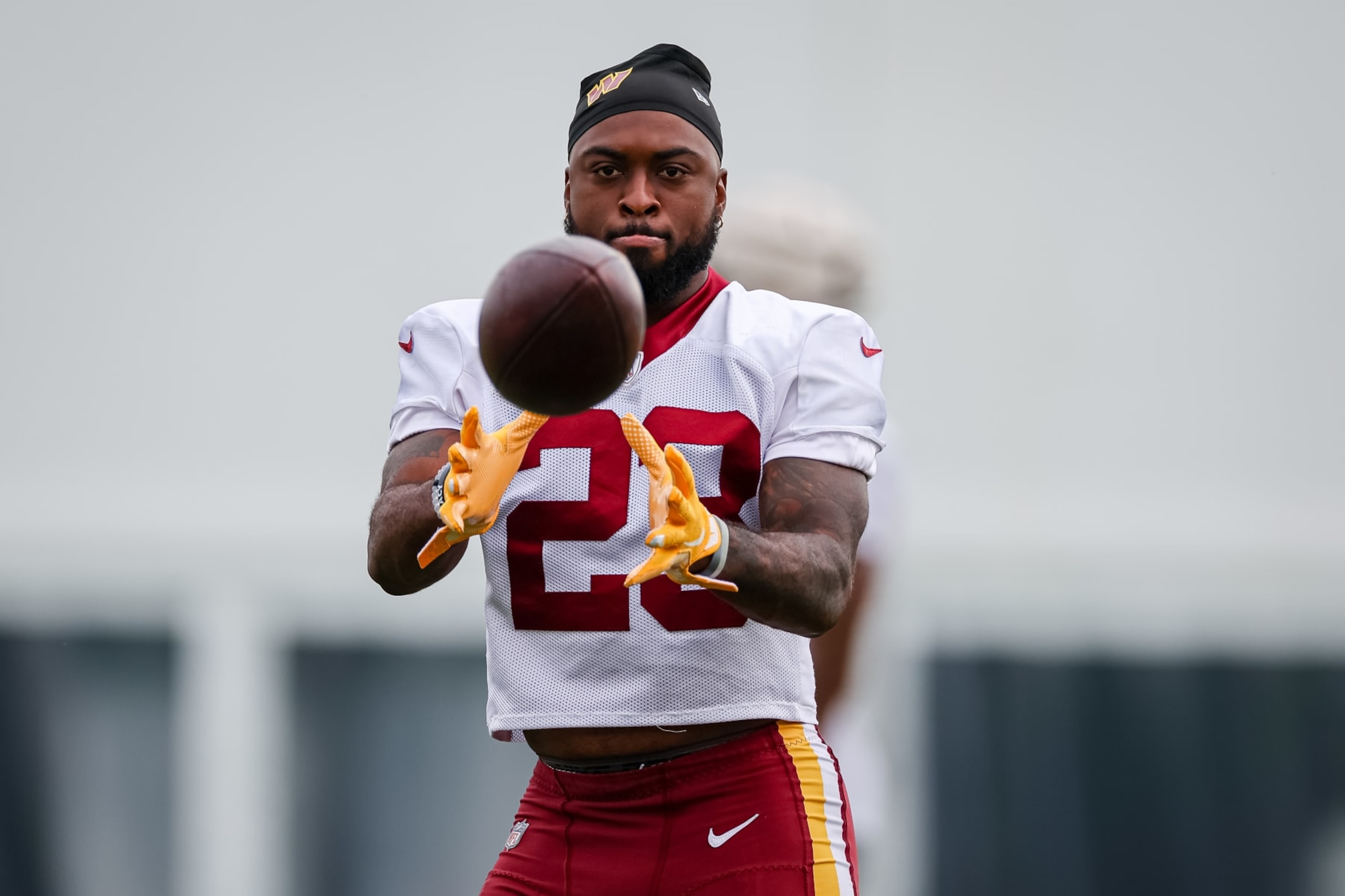 ASHBURN, VA - AUGUST 17: J.D. McKissic #23 of the Washington Commanders participates in a drill during training camp at INOVA Sports Performance Center on August 17, 2022 in Ashburn, Virginia. (Photo by Scott Taetsch/Getty Images)
