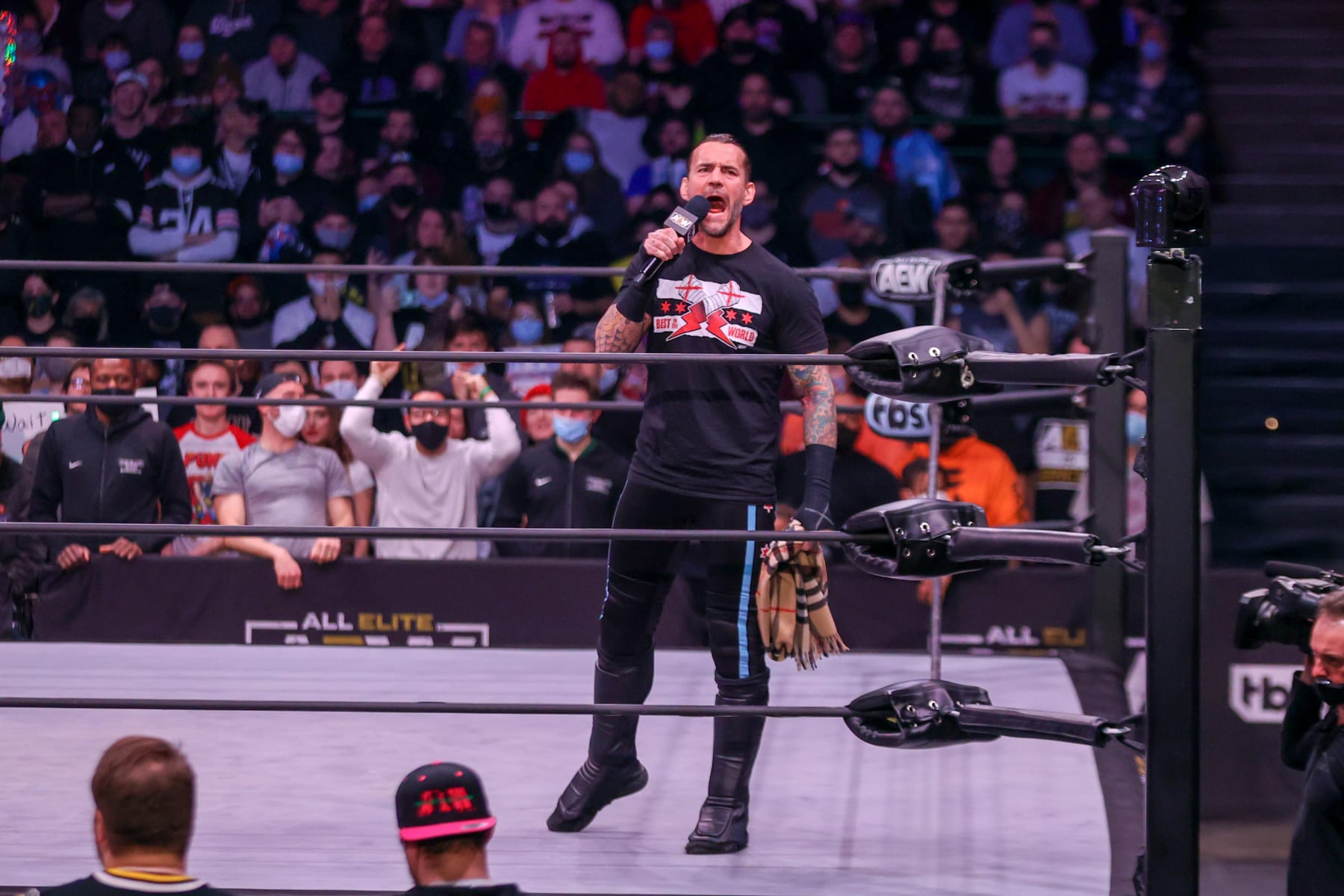 CLEVELAND, OH - JANUARY 26: CM Punk in the ring during AEW Dynamite on January 26, 2022, at the Wolstein Center in Cleveland, OH. (Photo by Frank Jansky/Icon Sportswire via Getty Images)