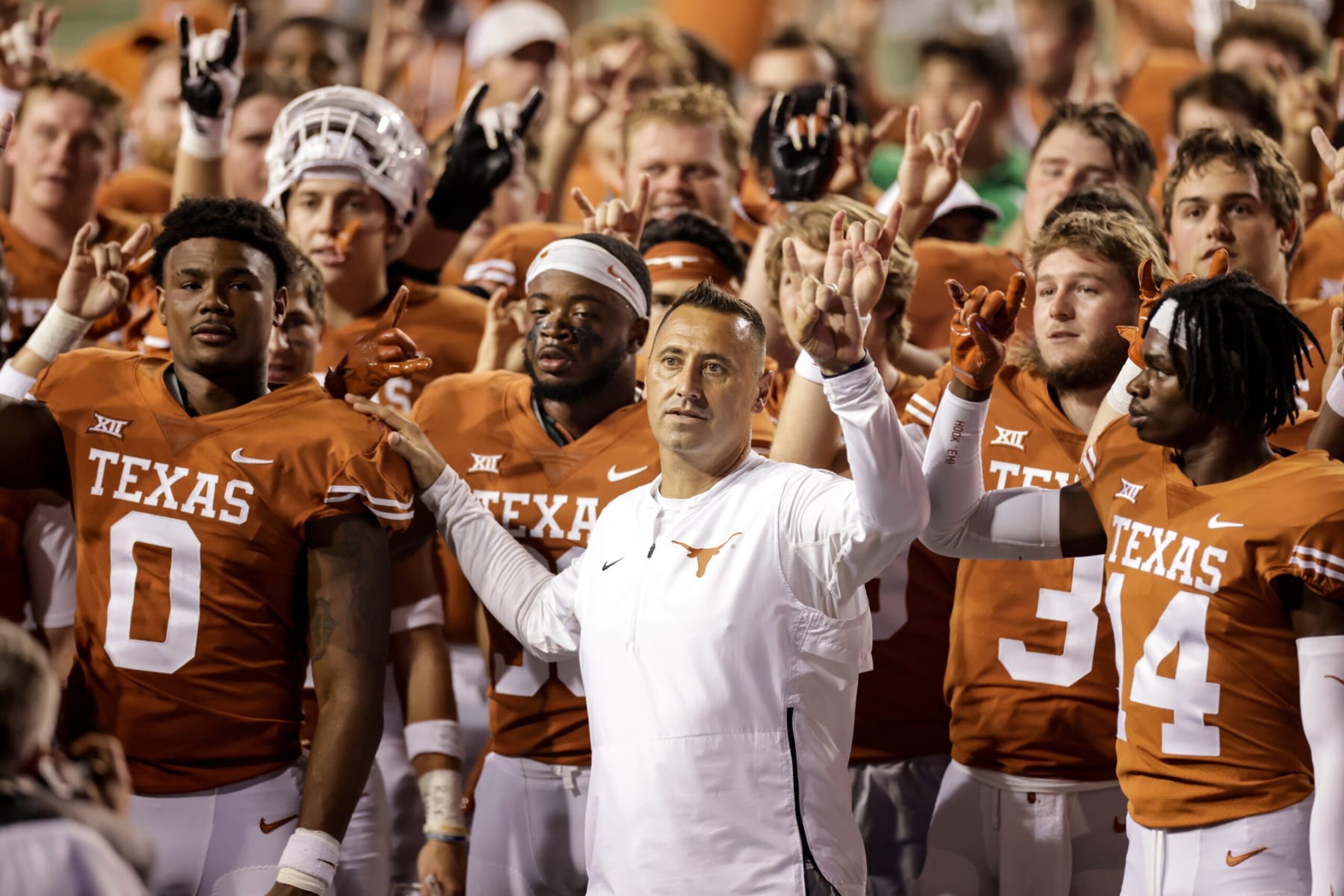 AUSTIN, TEXAS - SEPTEMBER 03: Head coach Steve Sarkisian of the Texas Longhorns sings The Eyes of Texas with the team after defeating the Louisiana Monroe Warhawks at Darrell K Royal-Texas Memorial Stadium on September 03, 2022 in Austin, Texas. (Photo by Tim Warner/Getty Images) AUSTIN, TEXAS - SEPTEMBER 03: Head coach Steve Sarkisian of the Texas Longhorns sings The Eyes of Texas with the team after defeating the Louisiana Monroe Warhawks at Darrell K Royal-Texas Memorial Stadium on September 03, 2022 in Austin, Texas. (Photo by Tim Warner/Getty Images)