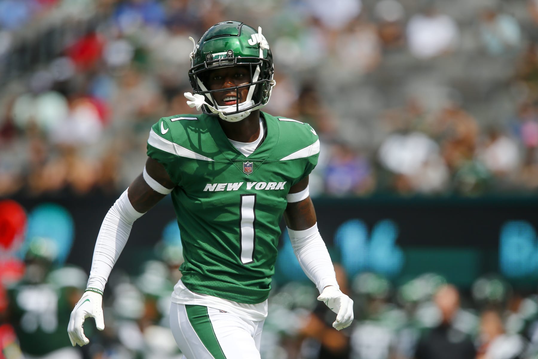 New York Jets cornerback Sauce Gardner (1) runs on a play in the first half of a preseason NFL football game against the New York Giants, Sunday, Aug. 28, 2022, in East Rutherford, N.J. (AP Photo/John Munson)