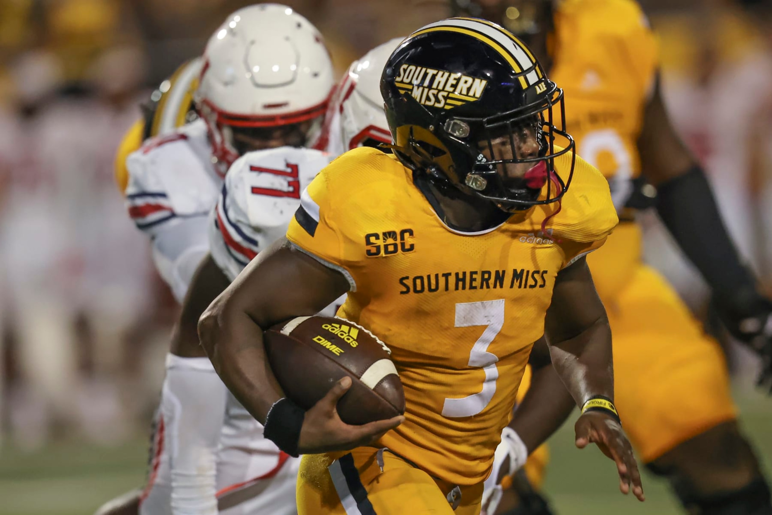 HATTIESBURG, MS - SEPTEMBER 03: Southern Miss Golden Eagles running back Frank Gore Jr. (3) runs the ball during a college football game between the Liberty Flames and the Southern Miss Golden Eagles on Saturday, September 3, at M.M. Roberts Stadium, Hattiesburg, Mississippi. (Photo by Bobby McDuffie/Icon Sportswire via Getty Images) HATTIESBURG, MS - SEPTEMBER 03: Southern Miss Golden Eagles running back Frank Gore Jr. (3) runs the ball during a college football game between the Liberty Flames and the Southern Miss Golden Eagles on Saturday, September 3, at M.M. Roberts Stadium, Hattiesburg, Mississippi. (Photo by Bobby McDuffie/Icon Sportswire via Getty Images)