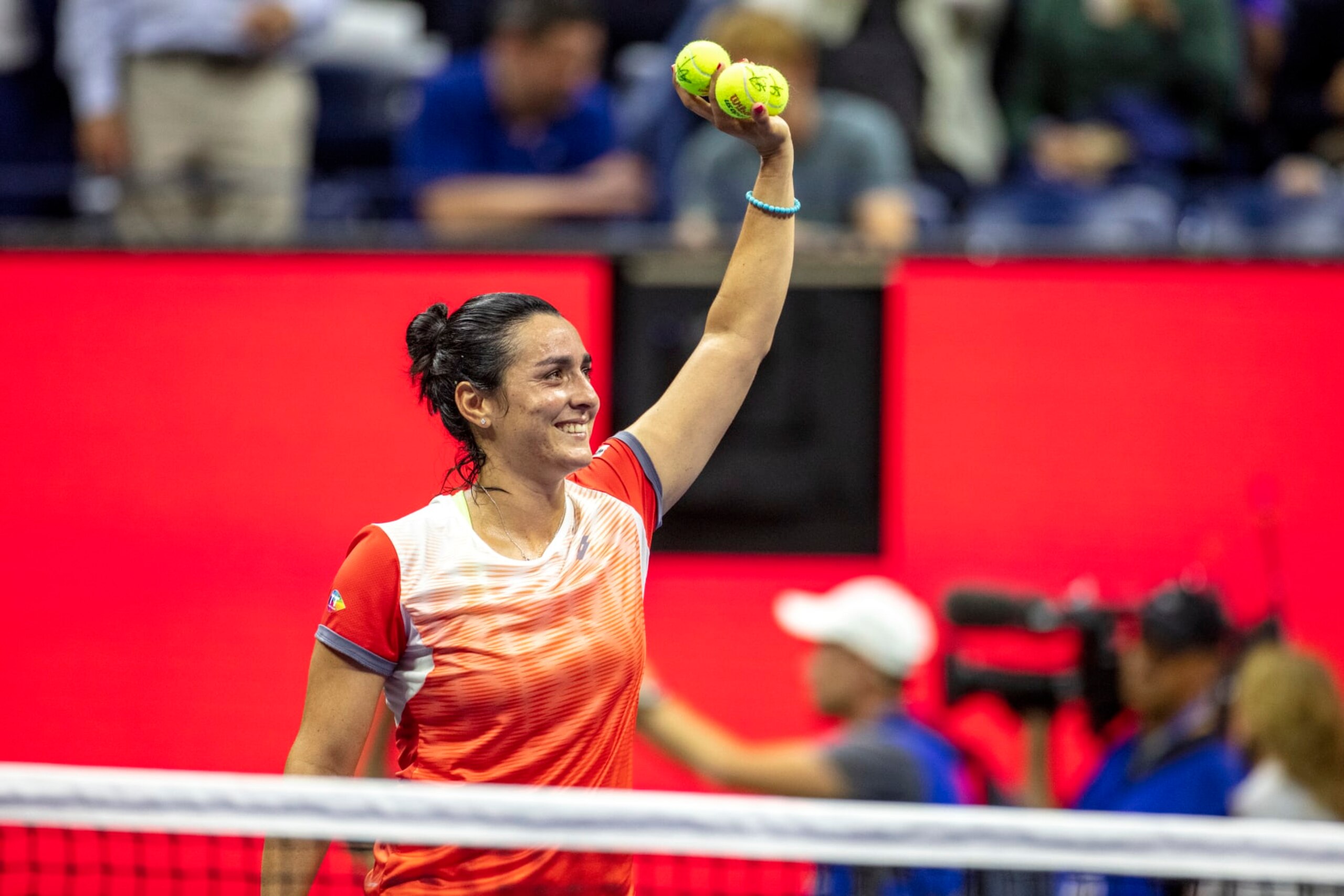 NEW YORK, USA, September 08: Ons Jabeur of Tunisia prepares to hit balls into the crowd after her victory against Caroline Garcia of France in the Women's Singles Semi-Final match on Arthur Ashe Stadium during the US Open Tennis Championship 2022 at the USTA National Tennis Centre on September 8th 2022 in Flushing, Queens, New York City. (Photo by Tim Clayton/Corbis via Getty Images) NEW YORK, USA, September 08: Ons Jabeur of Tunisia prepares to hit balls into the crowd after her victory against Caroline Garcia of France in the Women's Singles Semi-Final match on Arthur Ashe Stadium during the US Open Tennis Championship 2022 at the USTA National Tennis Centre on September 8th 2022 in Flushing, Queens, New York City. (Photo by Tim Clayton/Corbis via Getty Images)