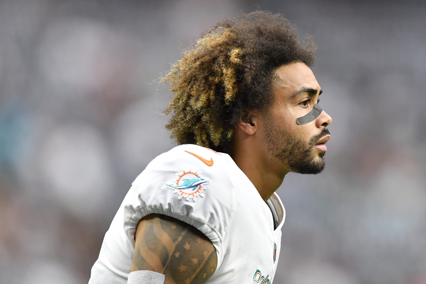 LAS VEGAS, NEVADA - SEPTEMBER 26:  Wide receiver Will Fuller #3 of the Miami Dolphins warms up before a game against the Las Vegas Raiders at Allegiant Stadium on September 26, 2021 in Las Vegas, Nevada. The Raiders defeated the Dolphins 31-28 in overtime. (Photo by Chris Unger/Getty Images)