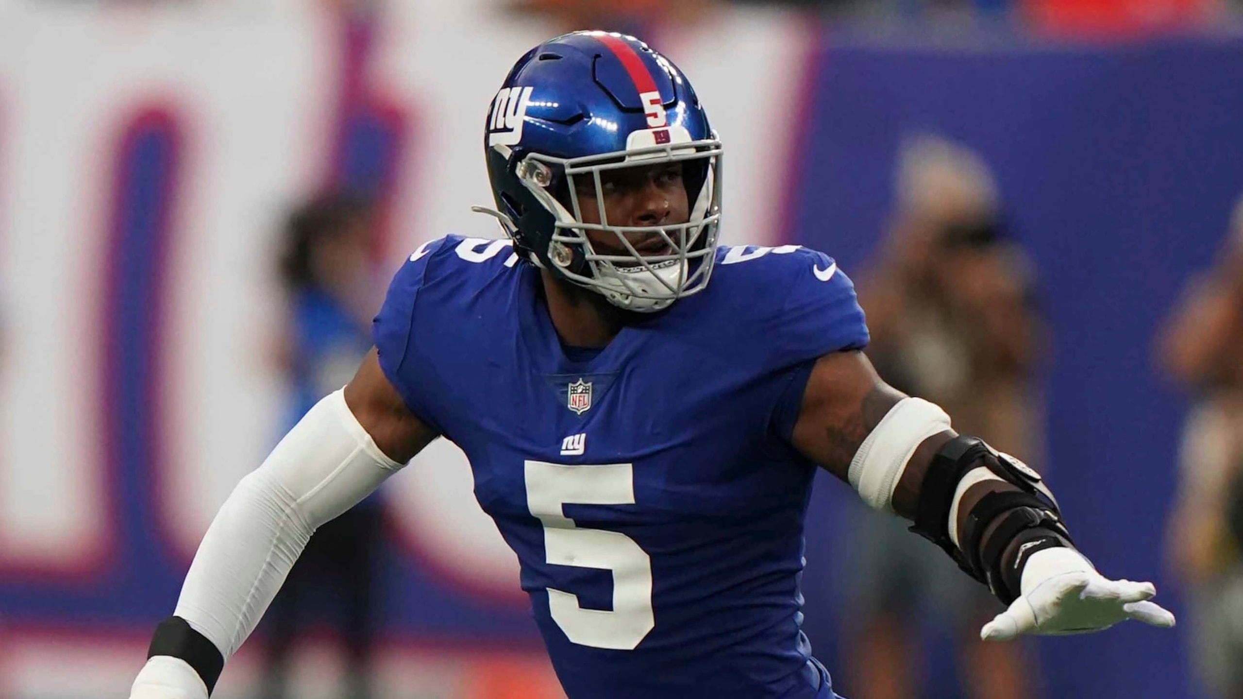 New York Giants defensive end Kayvon Thibodeaux (5) during an NFL preseason football game against the Cincinnati Bengals, Sunday, Aug. 21, 2022 in East Rutherford, N.J. The Giants won 25-22. (AP Photo/Vera Nieuwenhuis) New York Giants defensive end Kayvon Thibodeaux (5) during an NFL preseason football game against the Cincinnati Bengals, Sunday, Aug. 21, 2022 in East Rutherford, N.J. The Giants won 25-22. (AP Photo/Vera Nieuwenhuis)
