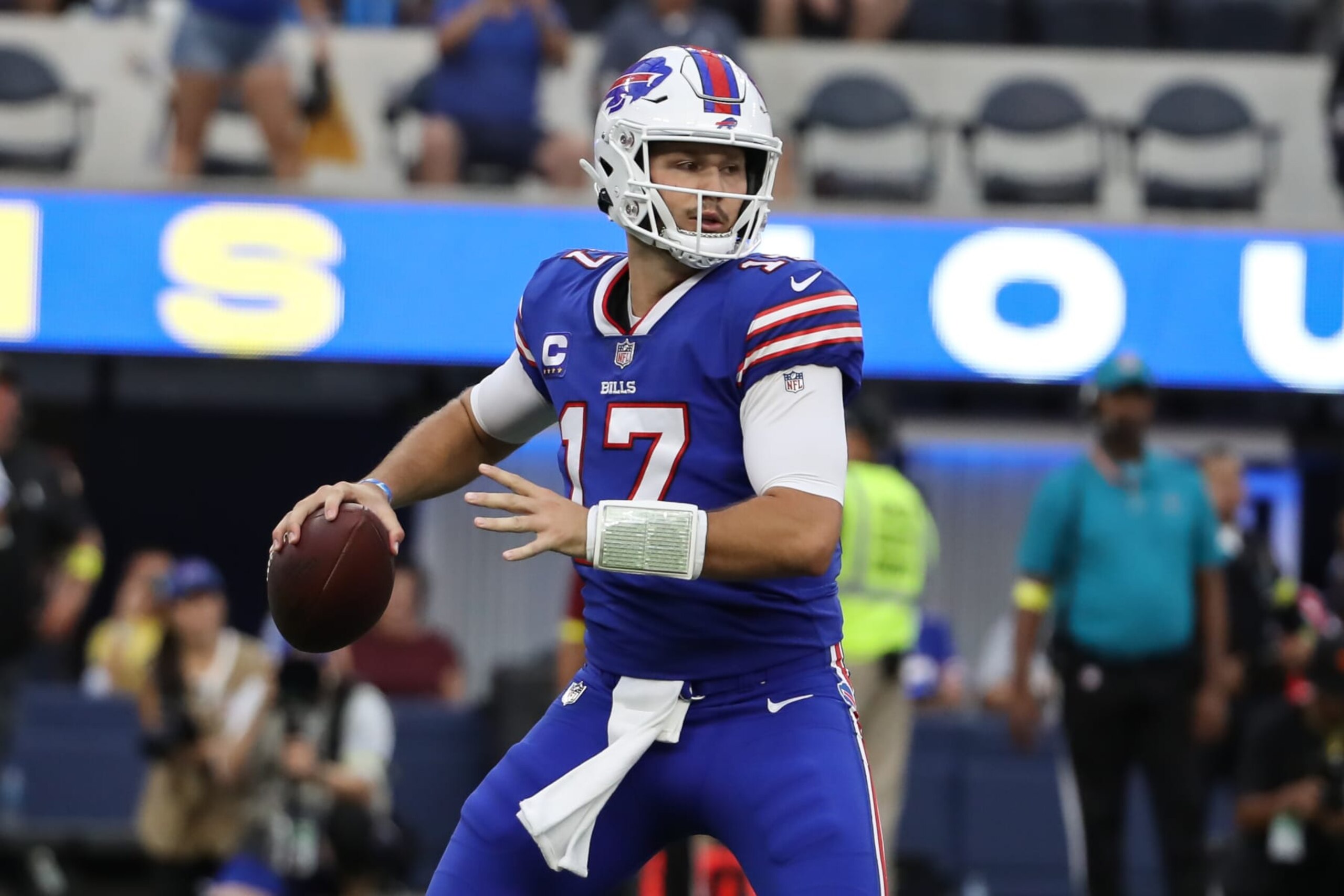 INGLEWOOD, CA - SEPTEMBER 08: Buffalo Bills quarterback Josh Allen (17) passing during the NFL game between the Buffalo Bills and the Los Angeles Rams on September 8, 2022, at SoFi Stadium in Inglewood, CA. (Photo by Jevone Moore/Icon Sportswire via Getty Images)