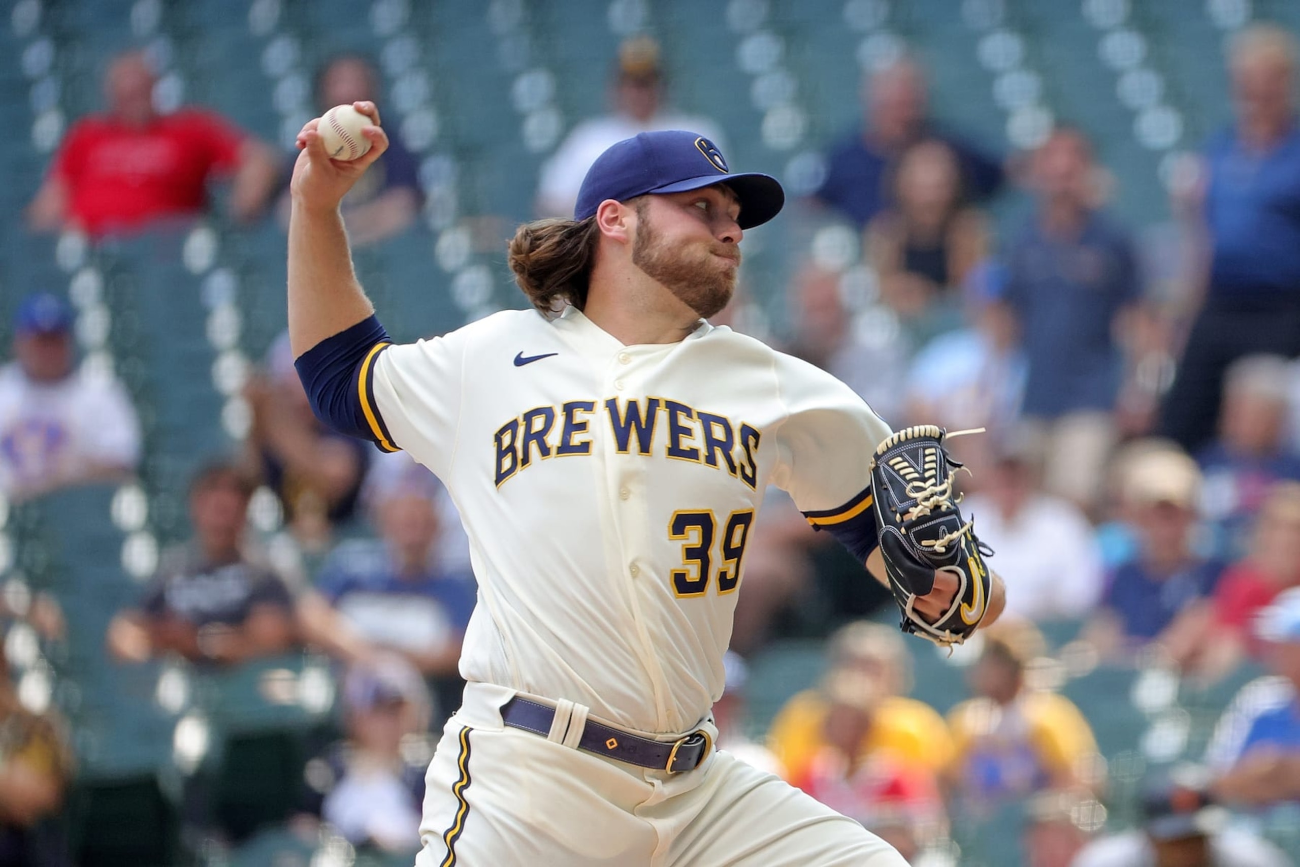 MILWAUKEE, WISCONSIN - SEPTEMBER 08: Corbin Burnes #39 of the Milwaukee Brewers throws a pitch during the first inning of  game one of a doubleheader against the San Francisco Giants at American Family Field on September 08, 2022 in Milwaukee, Wisconsin. (Photo by Stacy Revere/Getty Images)