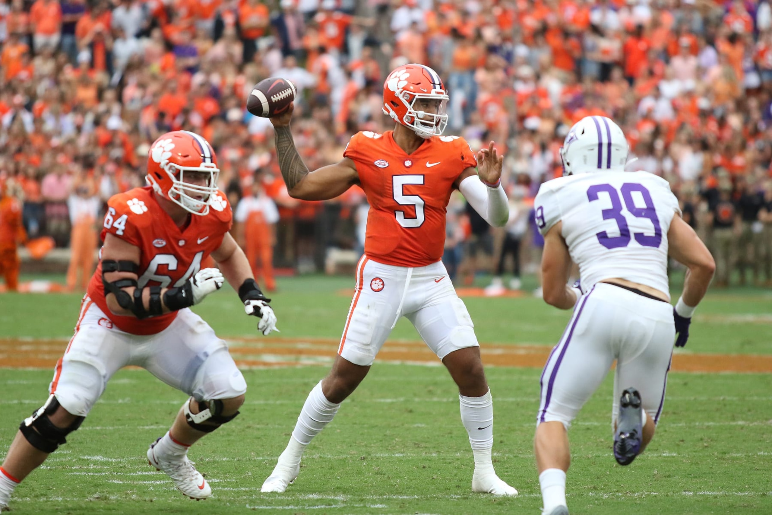 CLEMSON, SC - SEPTEMBER 10: Clemson Tigers quarterback DJ Uiagalelei (5) looks to throw a pass during a college football game between the Furman Paladins and the Clemson Tigers on September 10, 2022, at Clemson Memorial Stadium in Clemson, S.C.  (Photo by John Byrum/Icon Sportswire via Getty Images)