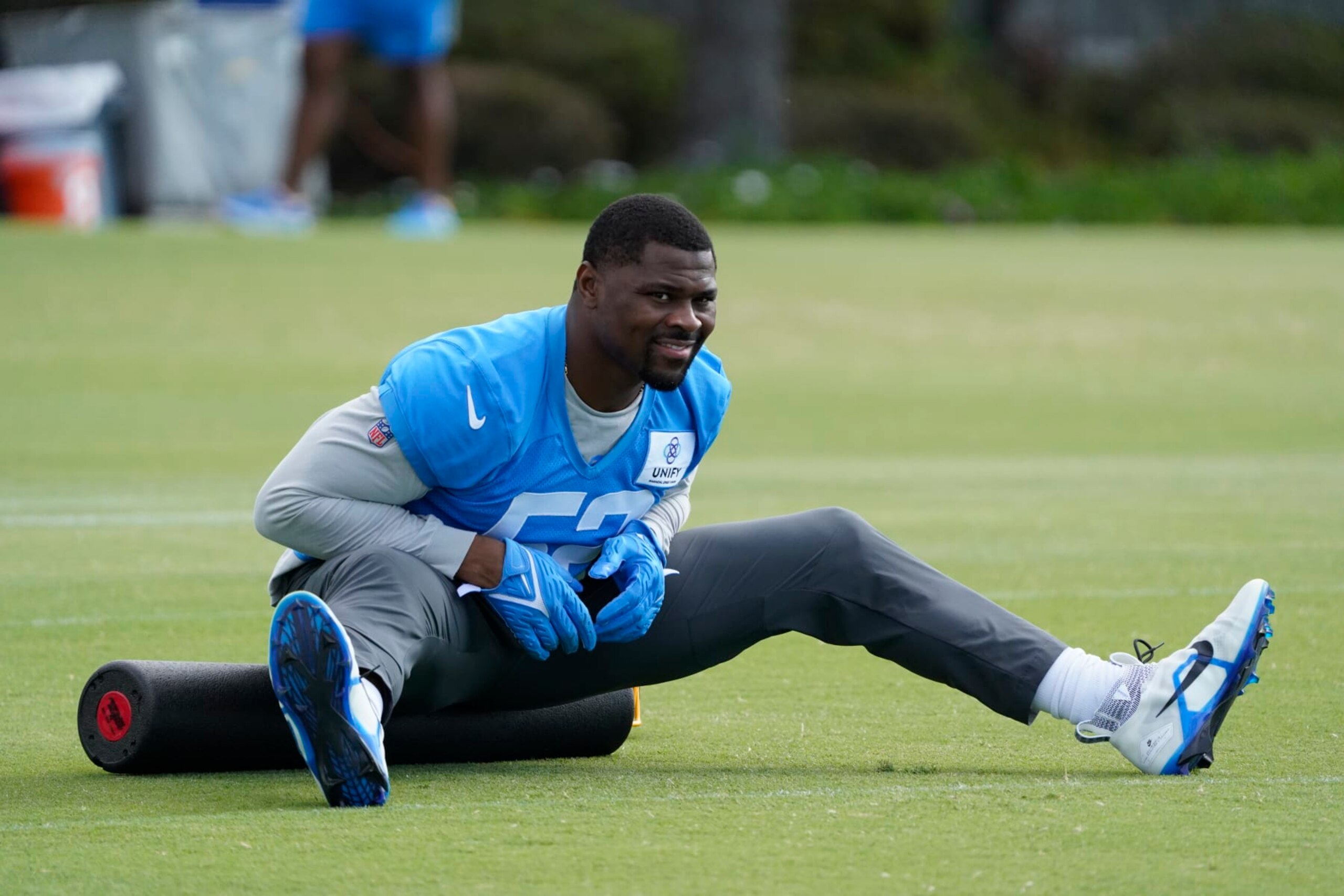 COSTA MESA, CA - JULY 30: Khalil Mack #52 of the Chargers works out during the Los Angeles Chargers Training Camp on July 30, 2022, at the Jack R. Hammett Sports Complex in Costa Mesa, CA. (Photo by Icon Sportswire)