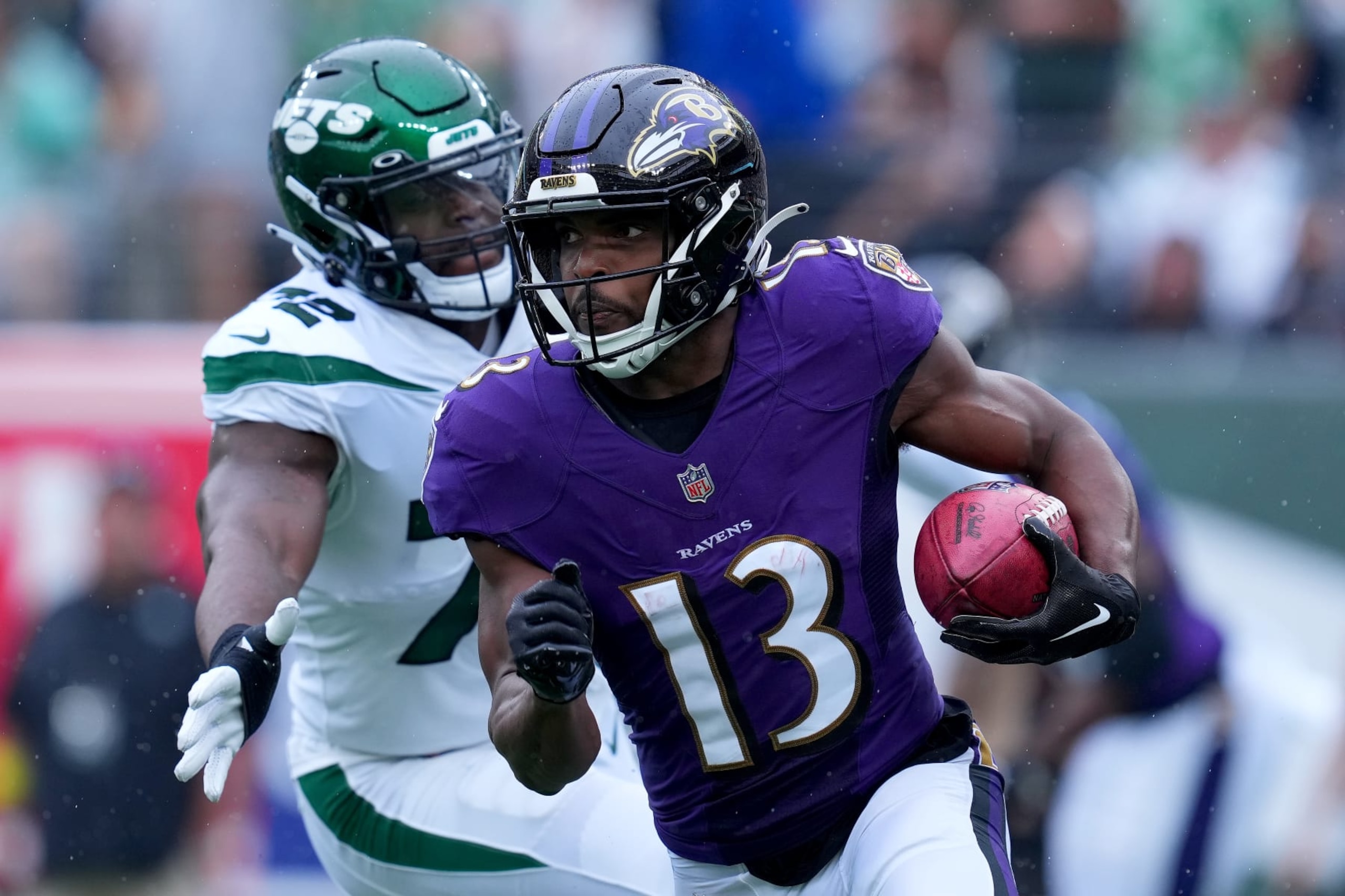 EAST RUTHERFORD, NEW JERSEY - SEPTEMBER 11: Devin Duvernay #13 of the Baltimore Ravens fields a punt return in the first quarter at MetLife Stadium on September 11, 2022 in East Rutherford, New Jersey. (Photo by Mitchell Leff/Getty Images) EAST RUTHERFORD, NEW JERSEY - SEPTEMBER 11: Devin Duvernay #13 of the Baltimore Ravens fields a punt return in the first quarter at MetLife Stadium on September 11, 2022 in East Rutherford, New Jersey. (Photo by Mitchell Leff/Getty Images)