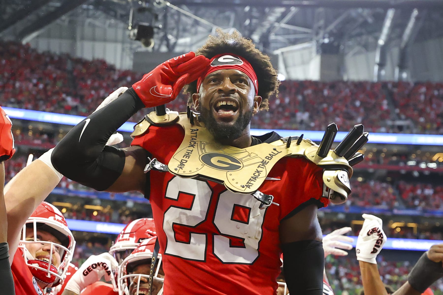 ATLANTA, GA - SEPTEMBER 03: Christopher Smith #29 of the Georgia Bulldogs reacts on the sidelines during the first half against the Oregon Ducks at Mercedes-Benz Stadium on September 3, 2022 in Atlanta, Georgia. (Photo by Todd Kirkland/Getty Images)