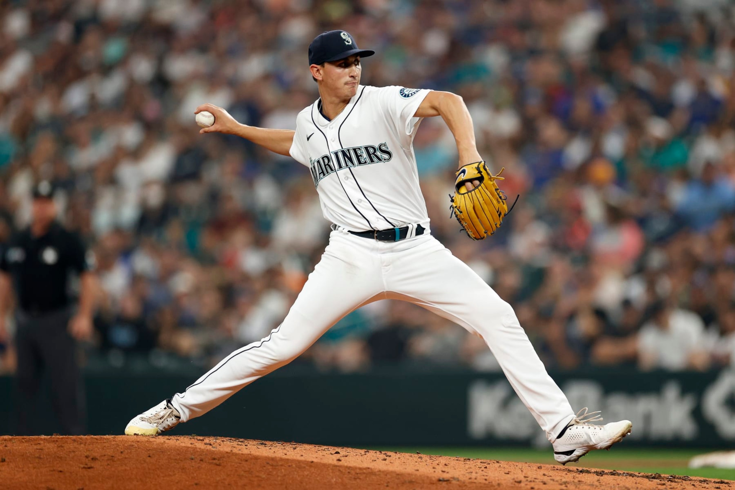 SEATTLE, WASHINGTON - SEPTEMBER 10: George Kirby #68 of the Seattle Mariners pitches during the third inning against the Atlanta Braves at T-Mobile Park on September 10, 2022 in Seattle, Washington. (Photo by Steph Chambers/Getty Images)