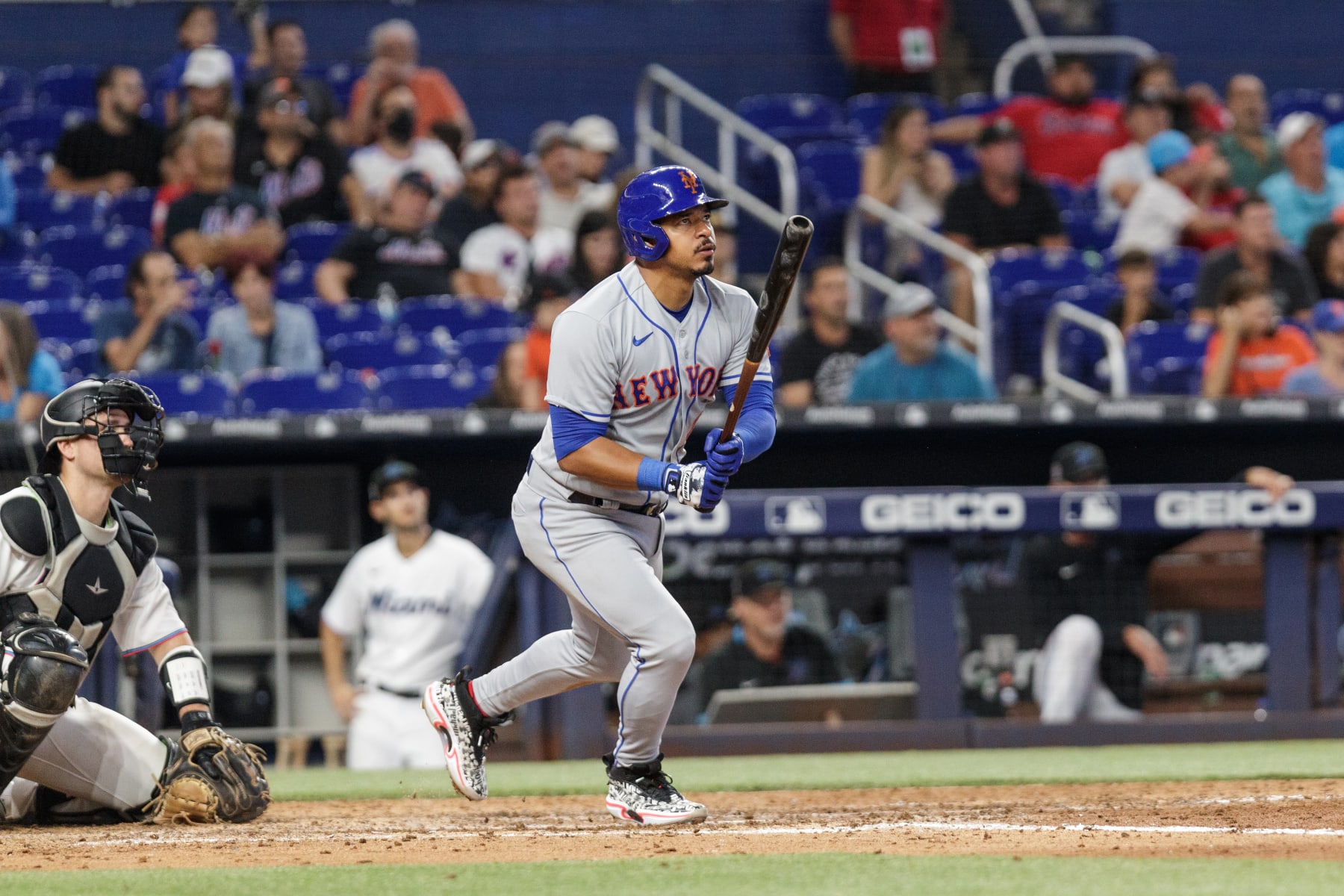 MIAMI, FLORIDA - SEPTEMBER 11: Eduardo Escobar #10 of the New York Mets hits a home run during the ninth inning against the Miami Marlins at loanDepot park on September 11, 2022 in Miami, Florida. (Photo by Bryan Cereijo/Getty Images)