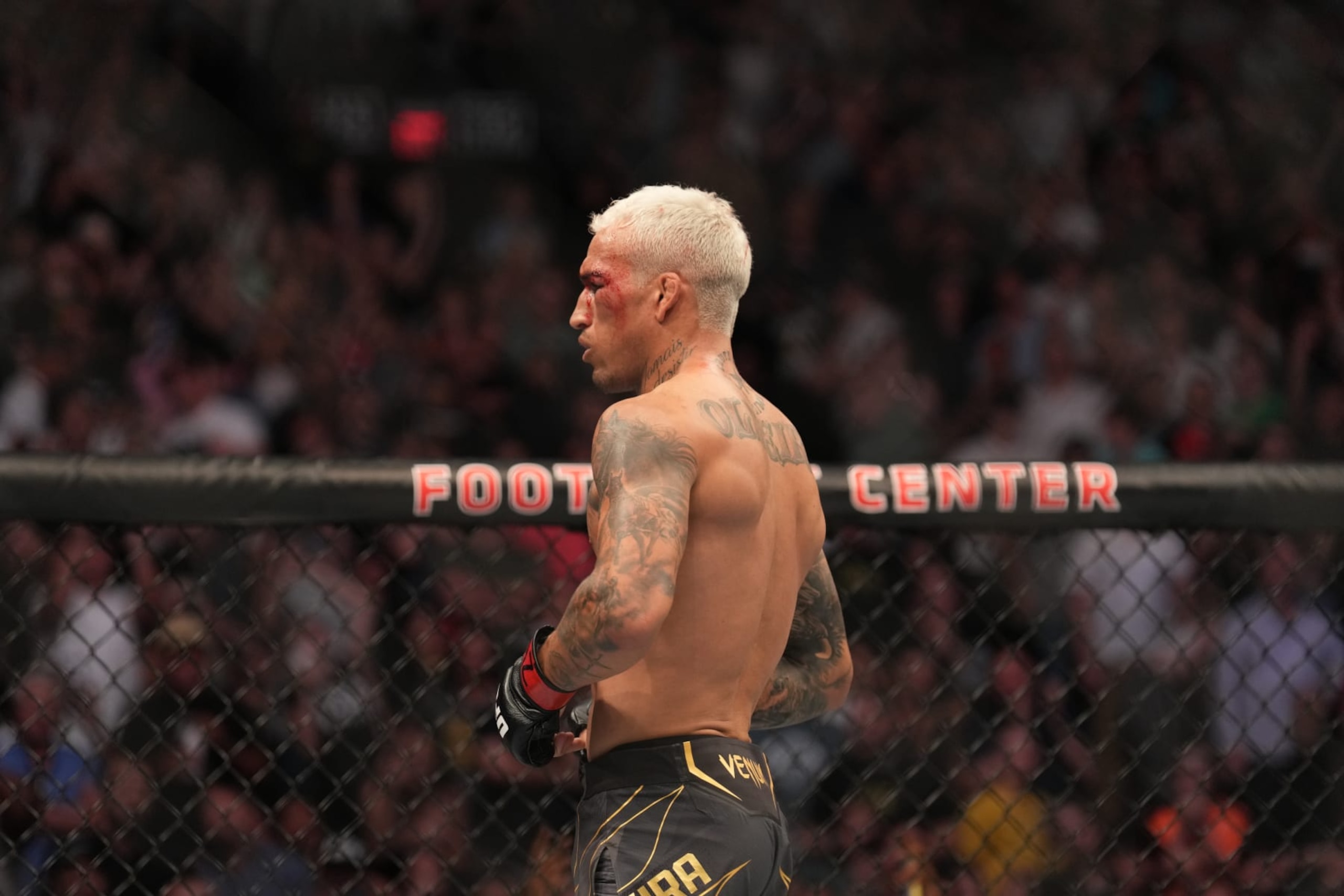 PHOENIX, AZ - MAY 7: Charles Oliveira celebrates his victory over Justin Gaethje in their Lightweight bout during the UFC 274 event at Footprint Center on May 7, 2022, in Phoenix, Arizona. (Photo by Louis Grasse/PxImages/Icon Sportswire via Getty Images)