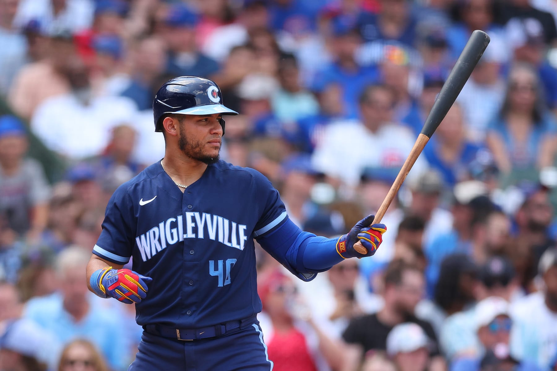 CHICAGO, ILLINOIS - AUGUST 19: Willson Contreras #40 of the Chicago Cubs at bat against the Milwaukee Brewers at Wrigley Field on August 19, 2022 in Chicago, Illinois. (Photo by Michael Reaves/Getty Images)