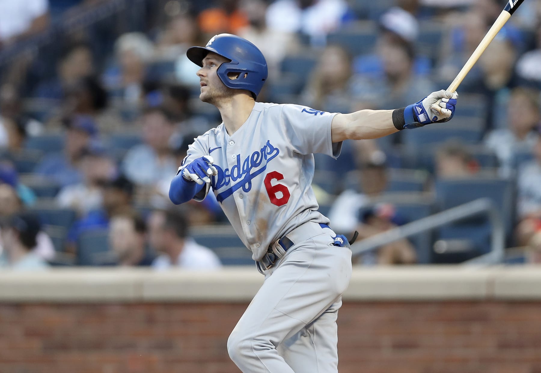 NEW YORK, NEW YORK - SEPTEMBER 01:  Trea Turner #6 of the Los Angeles Dodgers in action against the New York Mets at Citi Field on September 01, 2022 in New York City. The Mets defeated the Dodgers 5-3. (Photo by Jim McIsaac/Getty Images)