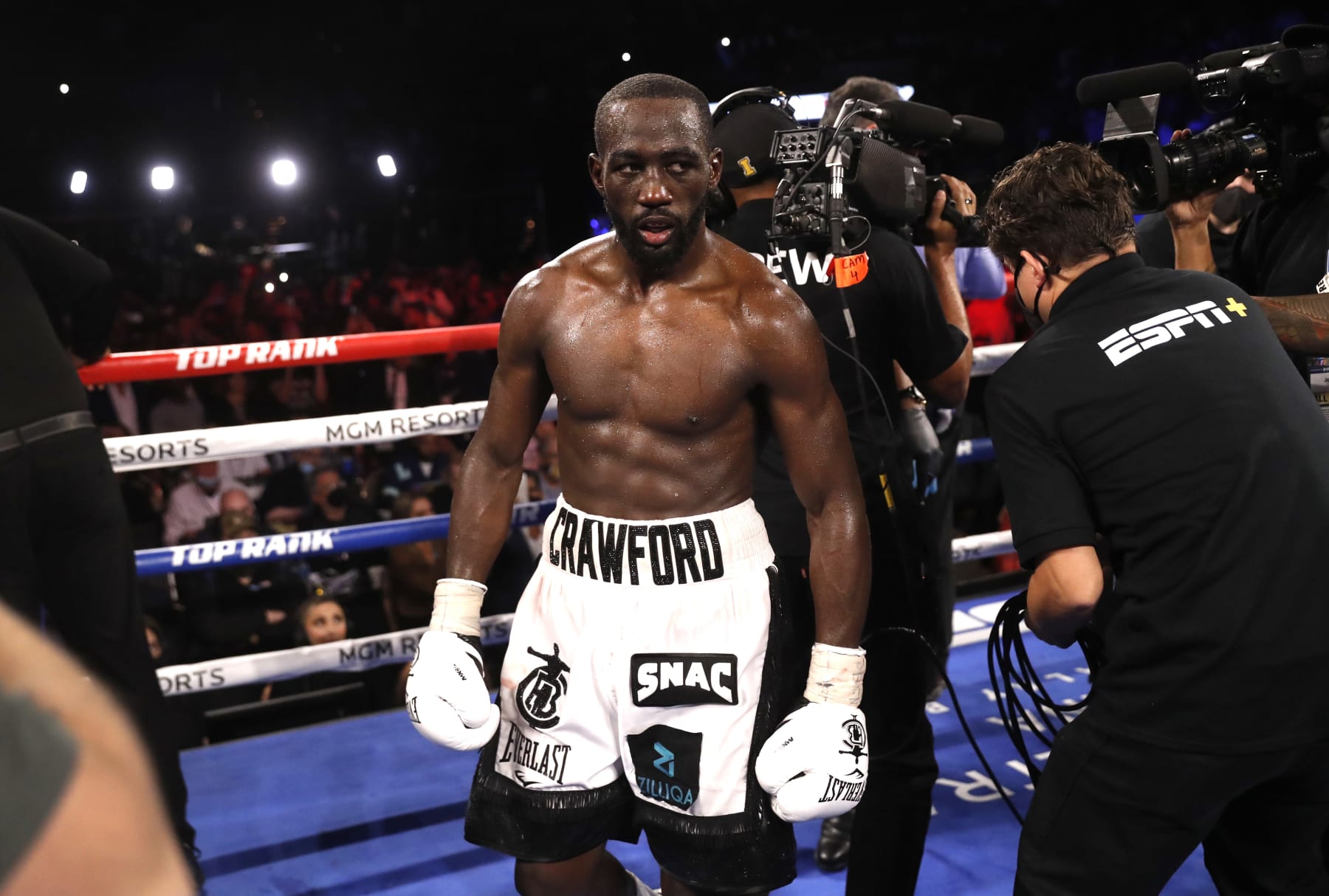 LAS VEGAS, NEVADA - NOVEMBER 20: WBO champion Terence Crawford walks in the ring after defeating Shawn Porter in a welterweight title fight at Michelob ULTRA Arena on November 20, 2021 in Las Vegas, Nevada. Crawford retained his title with a 10th-round TKO. (Photo by Steve Marcus/Getty Images)
