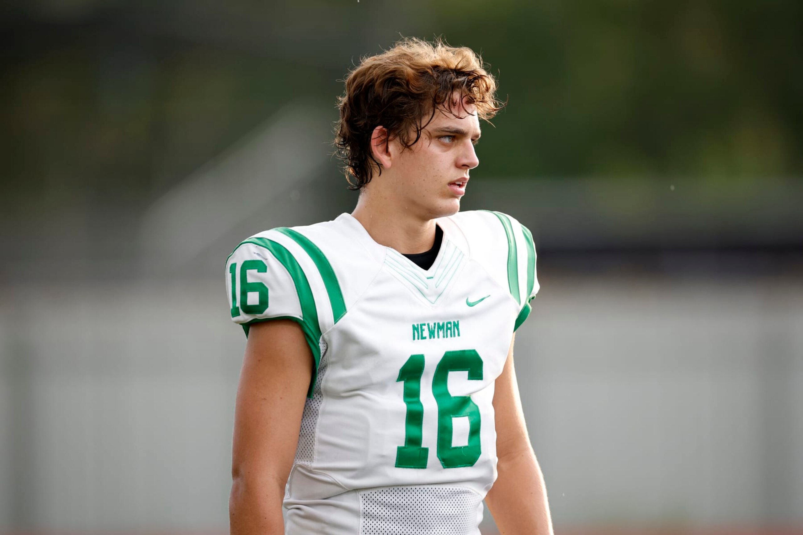 NEW ORLEANS, LOUISIANA - SEPTEMBER 02: Arch Manning #16 of Isidore Newman High school looks on during the game against  Hanhville Highschool on September 02, 2022 in Boutte, Louisiana. (Photo by Chris Graythen/Getty Images)