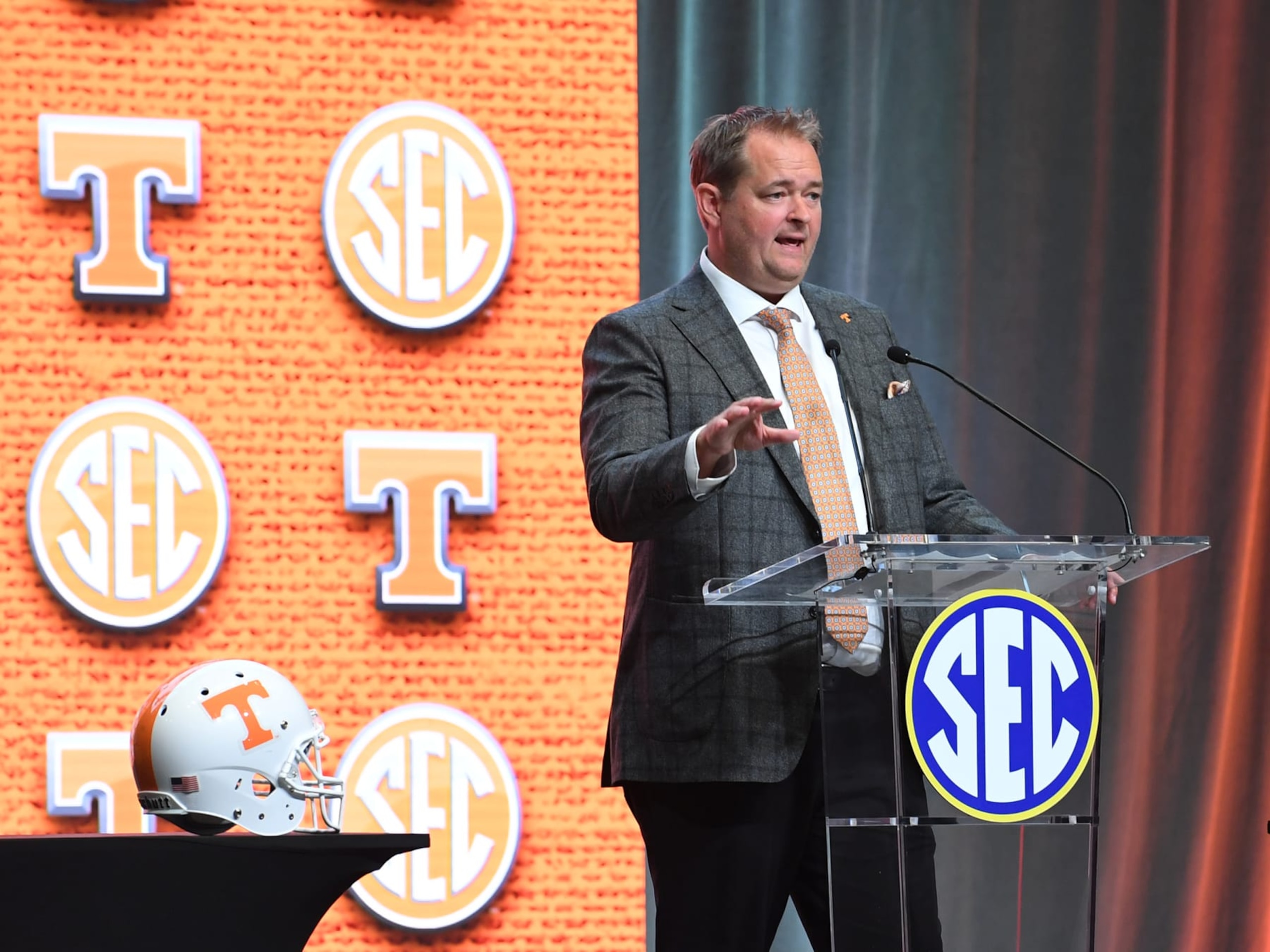 ATLANTA, GA - JULY 21: Tennessee Volunteers Head Coach Josh Heupel addresses the media during the SEC Football Kickoff Media Days on July 21, 2022, at the College Football Hall of Fame in Atlanta, GA.(Photo by Jeffrey Vest/Icon Sportswire via Getty Images)