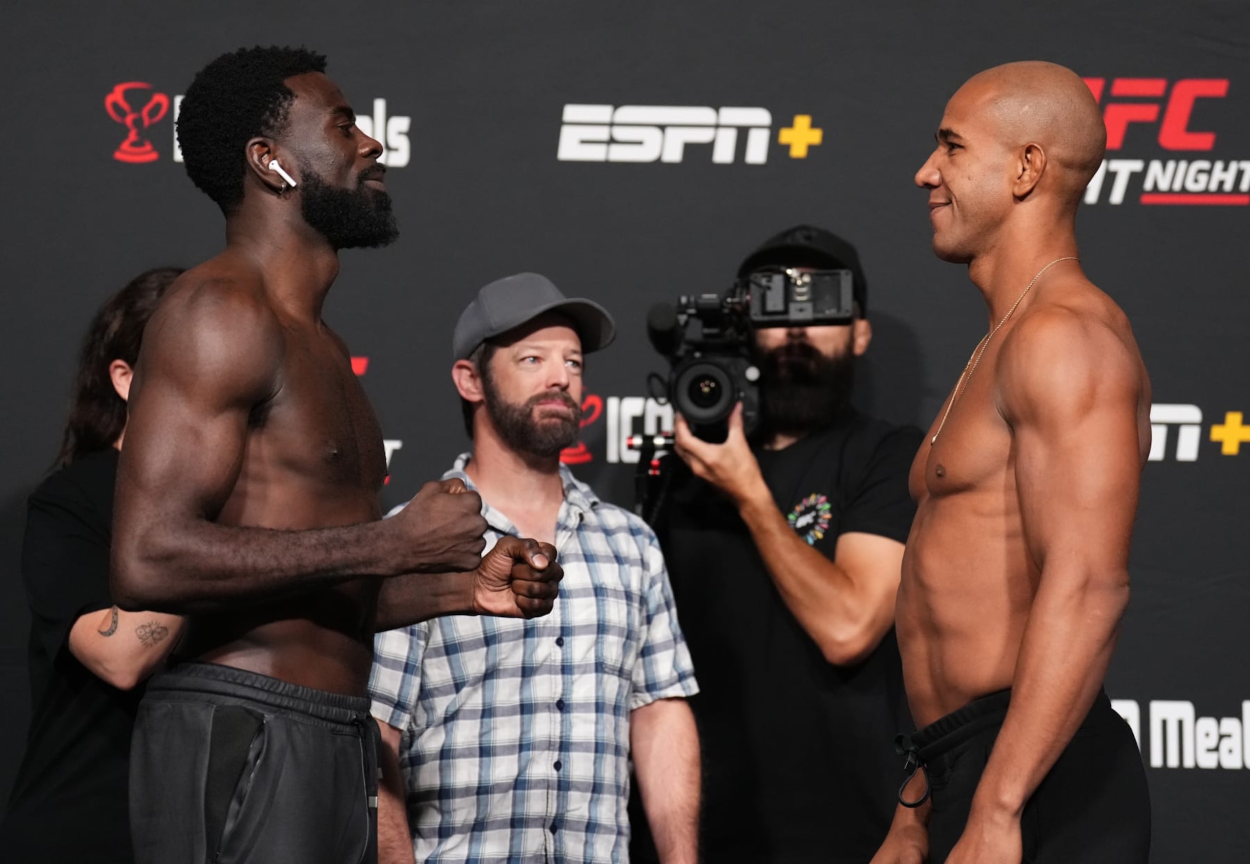 LAS VEGAS, NEVADA - SEPTEMBER 16: (L-R) Opponents Chidi Njokuani and Gregory Rodrigues of Brazil face off at UFC APEX on September 16, 2022 in Las Vegas, Nevada. (Photo by Chris Unger/Zuffa LLC)