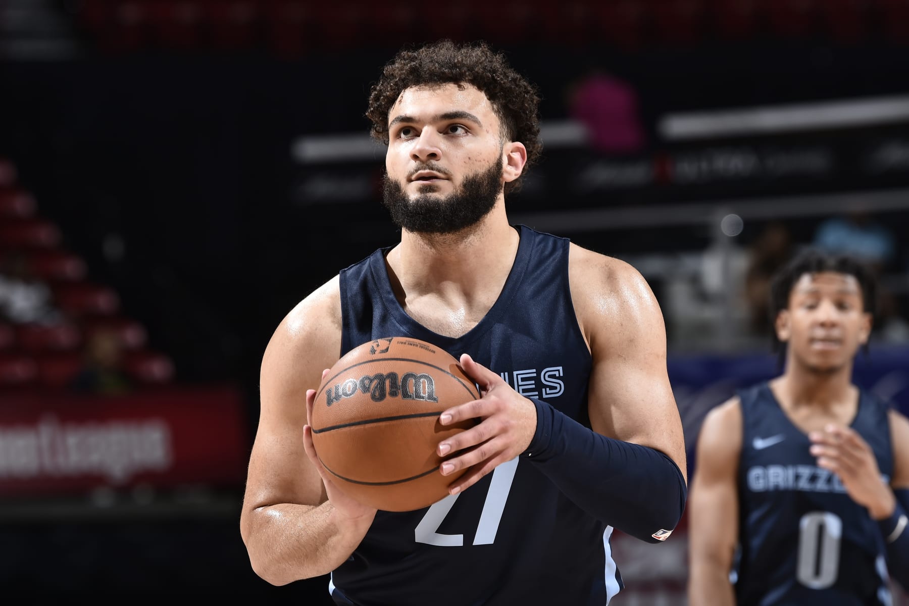 LAS VEGAS, NV - JULY 16: David Roddy #27 of the Memphis Grizzlies prepares to shoot a free throw during the game against the San Antonio Spurs during the 2022 Las Vegas Summer League on July 16, 2022 at the Thomas & Mack Center in Las Vegas, Nevada NOTE TO USER: User expressly acknowledges and agrees that, by downloading and/or using this Photograph, user is consenting to the terms and conditions of the Getty Images License Agreement. Mandatory Copyright Notice: Copyright 2022 NBAE (Photo by David Dow/NBAE via Getty Images)