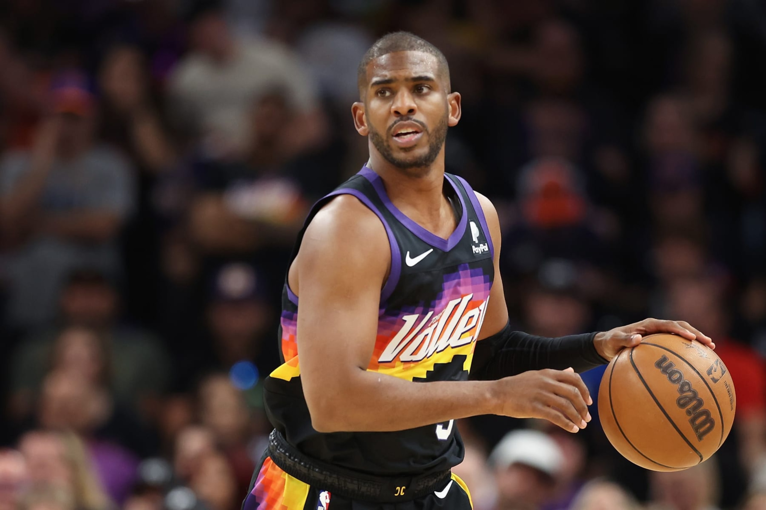 PHOENIX, ARIZONA - MAY 15: Chris Paul #3 of the Phoenix Suns handles the ball during the first half of Game Seven of the Western Conference Second Round NBA Playoffs at Footprint Center on May 15, 2022 in Phoenix, Arizona. NOTE TO USER: User expressly acknowledges and agrees that, by downloading and or using this photograph, User is consenting to the terms and conditions of the Getty Images License Agreement. (Photo by Christian Petersen/Getty Images) PHOENIX, ARIZONA - MAY 15: Chris Paul #3 of the Phoenix Suns handles the ball during the first half of Game Seven of the Western Conference Second Round NBA Playoffs at Footprint Center on May 15, 2022 in Phoenix, Arizona. NOTE TO USER: User expressly acknowledges and agrees that, by downloading and or using this photograph, User is consenting to the terms and conditions of the Getty Images License Agreement. (Photo by Christian Petersen/Getty Images)