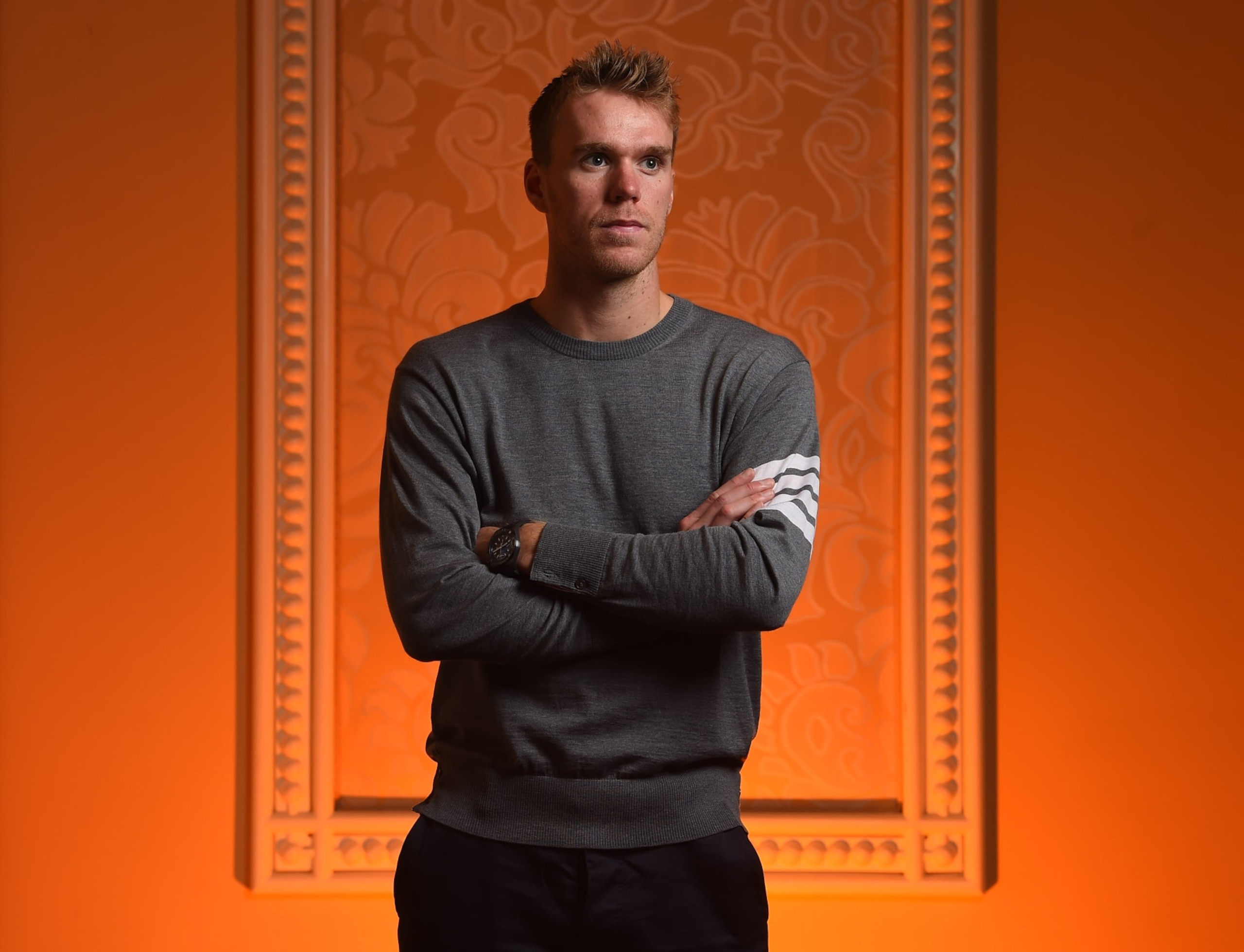 LAS VEGAS, NV - September 16: Connor McDavid of the Edmonton Oilers poses for a portrait during the NHL Player Media Tour on September 16, 2022 in Las Vegas, Nevada. (Photo by Brian Babineau/NHLI via Getty Images) LAS VEGAS, NV - September 16: Connor McDavid of the Edmonton Oilers poses for a portrait during the NHL Player Media Tour on September 16, 2022 in Las Vegas, Nevada. (Photo by Brian Babineau/NHLI via Getty Images)