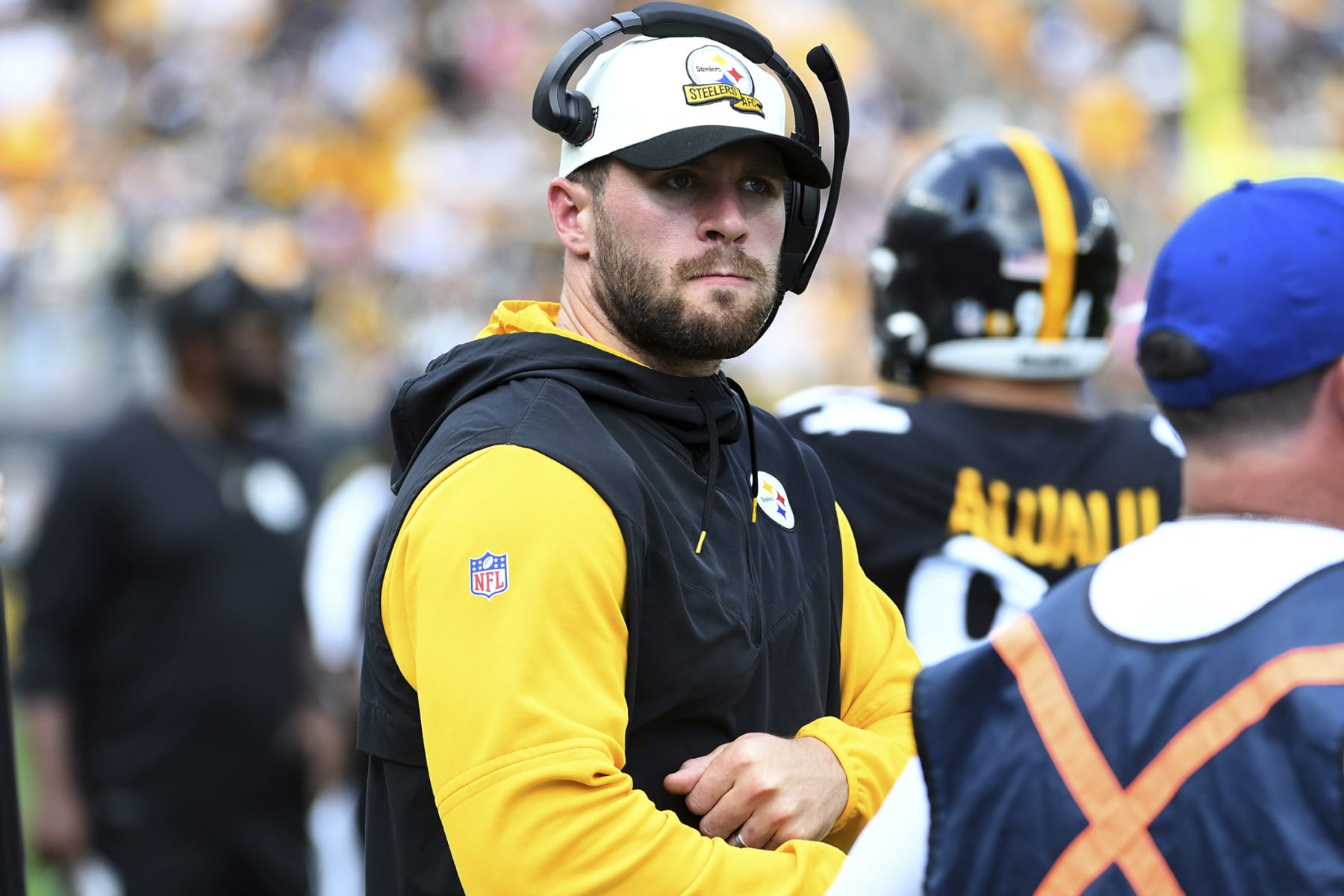 Pittsburgh Steelers linebacker T.J. Watt stands on the sidelines during the first half of an NFL football game against the New England Patriots in Pittsburgh, Sunday, Sept. 18, 2022. (AP Photo/Phil Pavely)