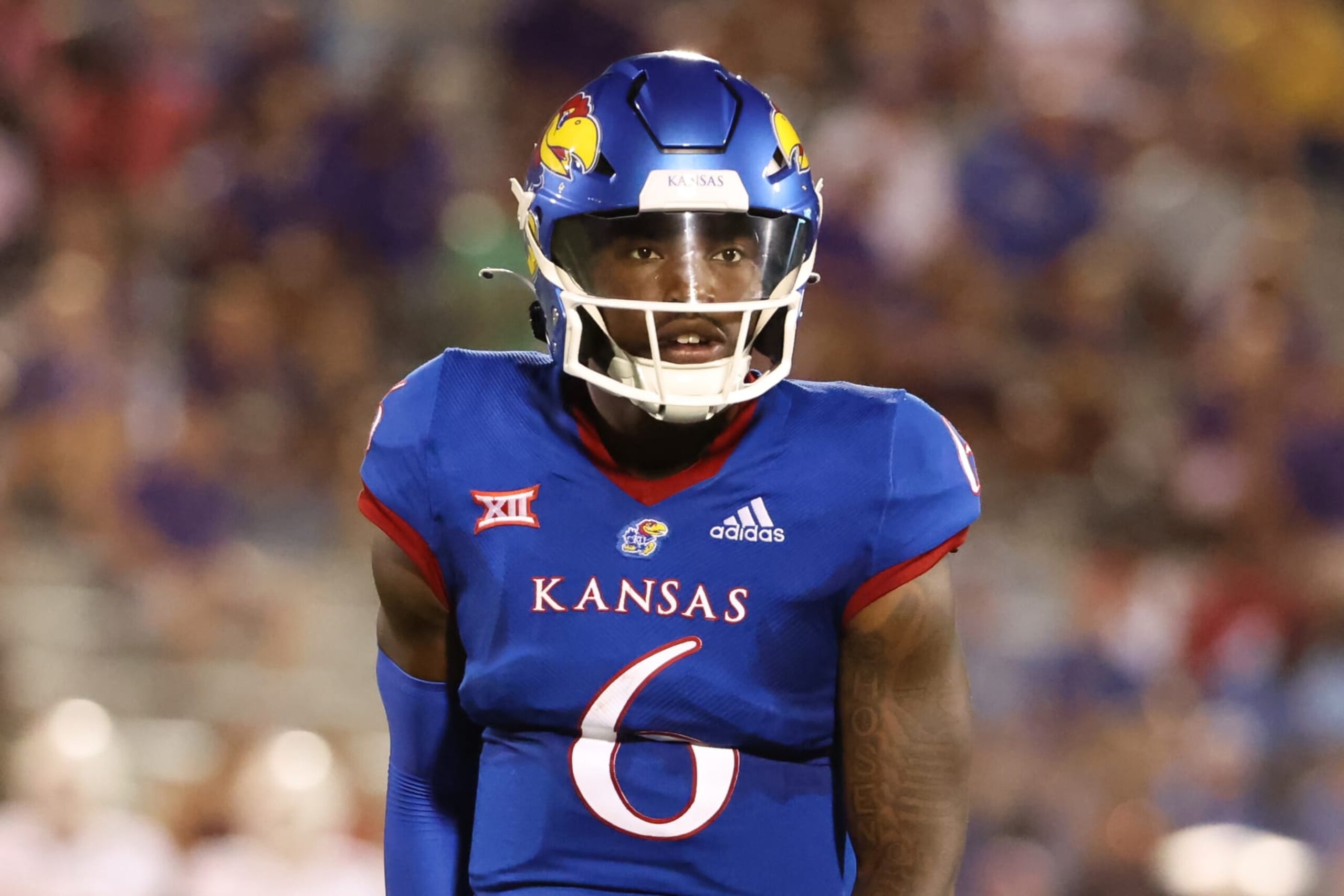 LAWRENCE, KS - SEPTEMBER 02: Kansas Jayhawks quarterback Jalon Daniels (6) in the second half of a college football game between the Tennessee Tech Golden Eagles and Kansas Jayhawks on September 2, 2022 at Memorial Stadium in Lawrence, KS.  Photo by Scott Winters/Icon Sportswire via Getty Images)