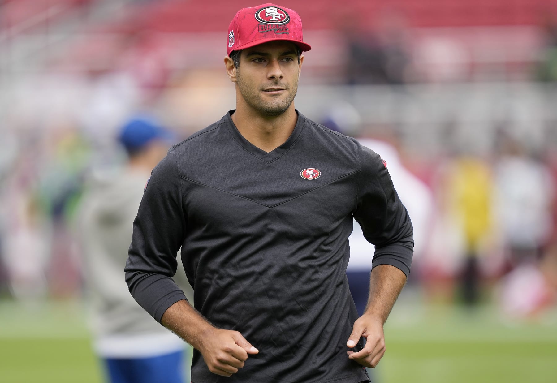SANTA CLARA, CALIFORNIA - SEPTEMBER 18: Jimmy Garoppolo #10 of the San Francisco 49ers warms up before the game against the Seattle Seahawks at Levi's Stadium on September 18, 2022 in Santa Clara, California. (Photo by Thearon W. Henderson/Getty Images) SANTA CLARA, CALIFORNIA - SEPTEMBER 18: Jimmy Garoppolo #10 of the San Francisco 49ers warms up before the game against the Seattle Seahawks at Levi's Stadium on September 18, 2022 in Santa Clara, California. (Photo by Thearon W. Henderson/Getty Images)