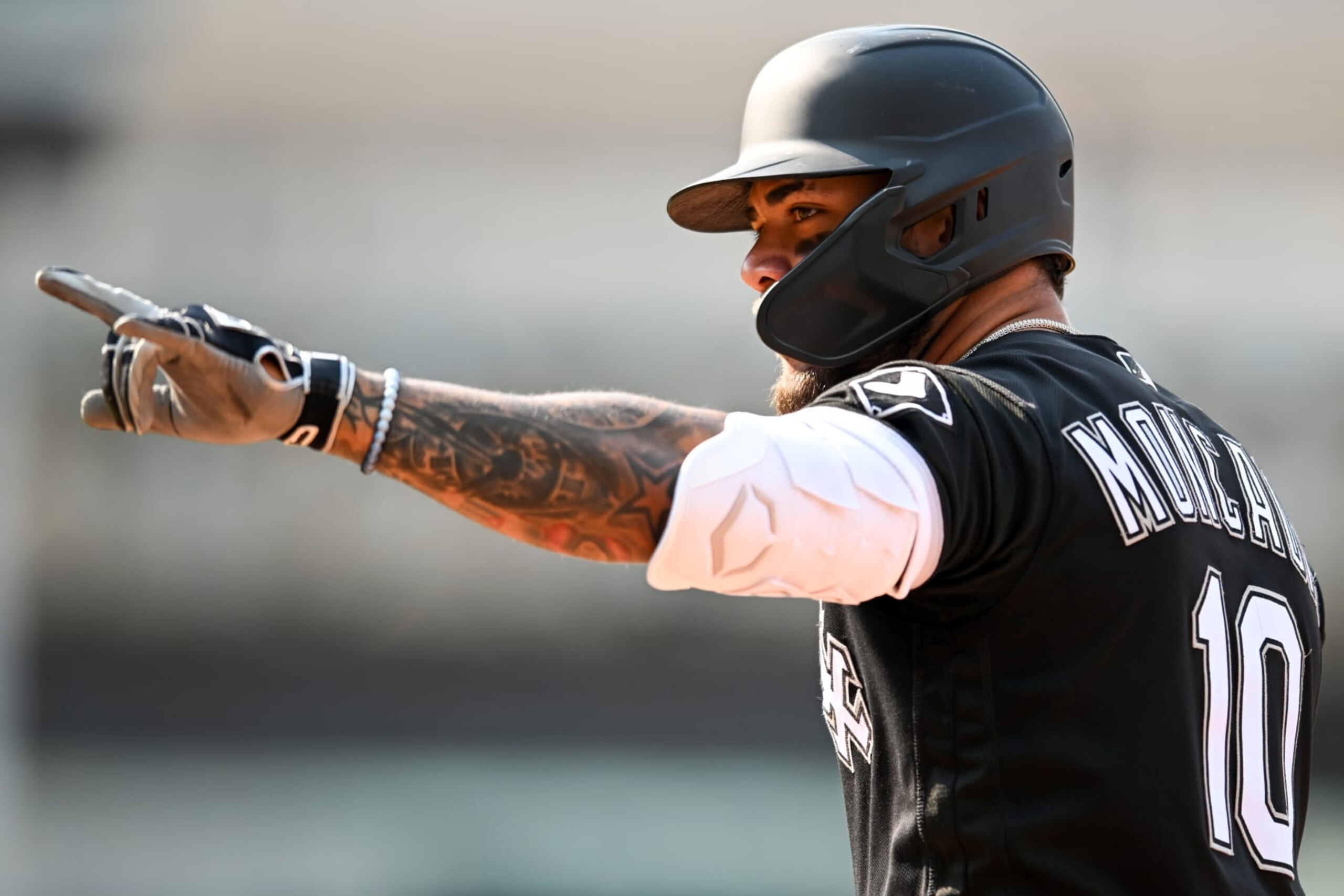 CLEVELAND, OH - SEPTEMBER 15: Yoán Moncada #10 of the Chicago White Sox celebrates hitting a single during the ninth inning against the Cleveland Guardians at Progressive Field on September 15, 2022 in Cleveland, Ohio. (Photo by Nick Cammett/Getty Images)