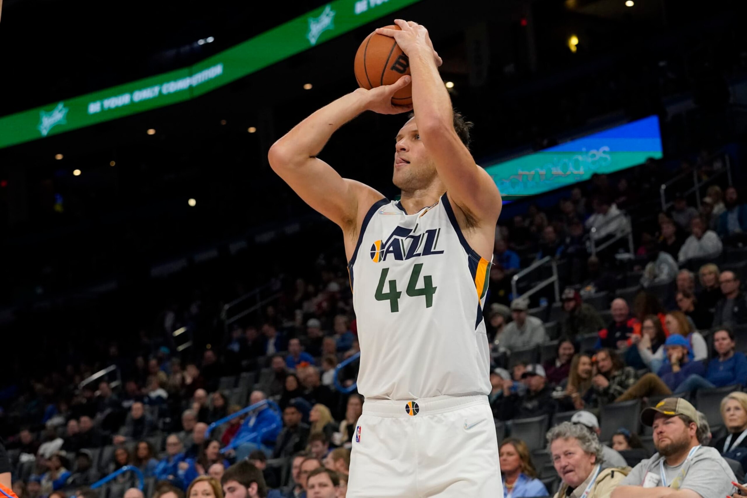 Utah Jazz forward Bojan Bogdanovic (44) shoots in the second half of an NBA basketball game against the Utah Jazz, Sunday, March 6, 2022, in Oklahoma City. (AP Photo/Sue Ogrocki) Utah Jazz forward Bojan Bogdanovic (44) shoots in the second half of an NBA basketball game against the Utah Jazz, Sunday, March 6, 2022, in Oklahoma City. (AP Photo/Sue Ogrocki)