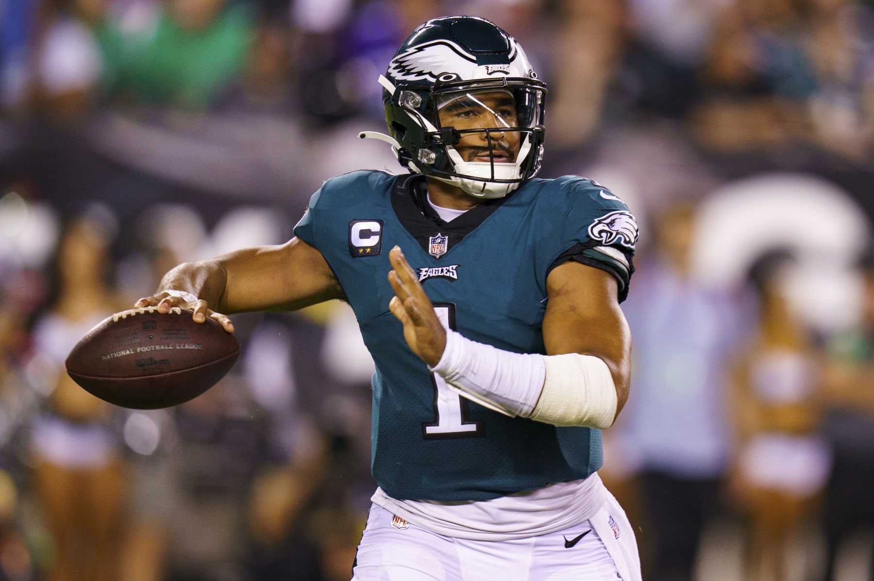 Philadelphia Eagles quarterbacks Jalen Hurts (1) in action during the NFL football game against the Minnesota Vikings, Monday, Sept. 19, 2022, in Philadelphia. (AP Photo/Chris Szagola)