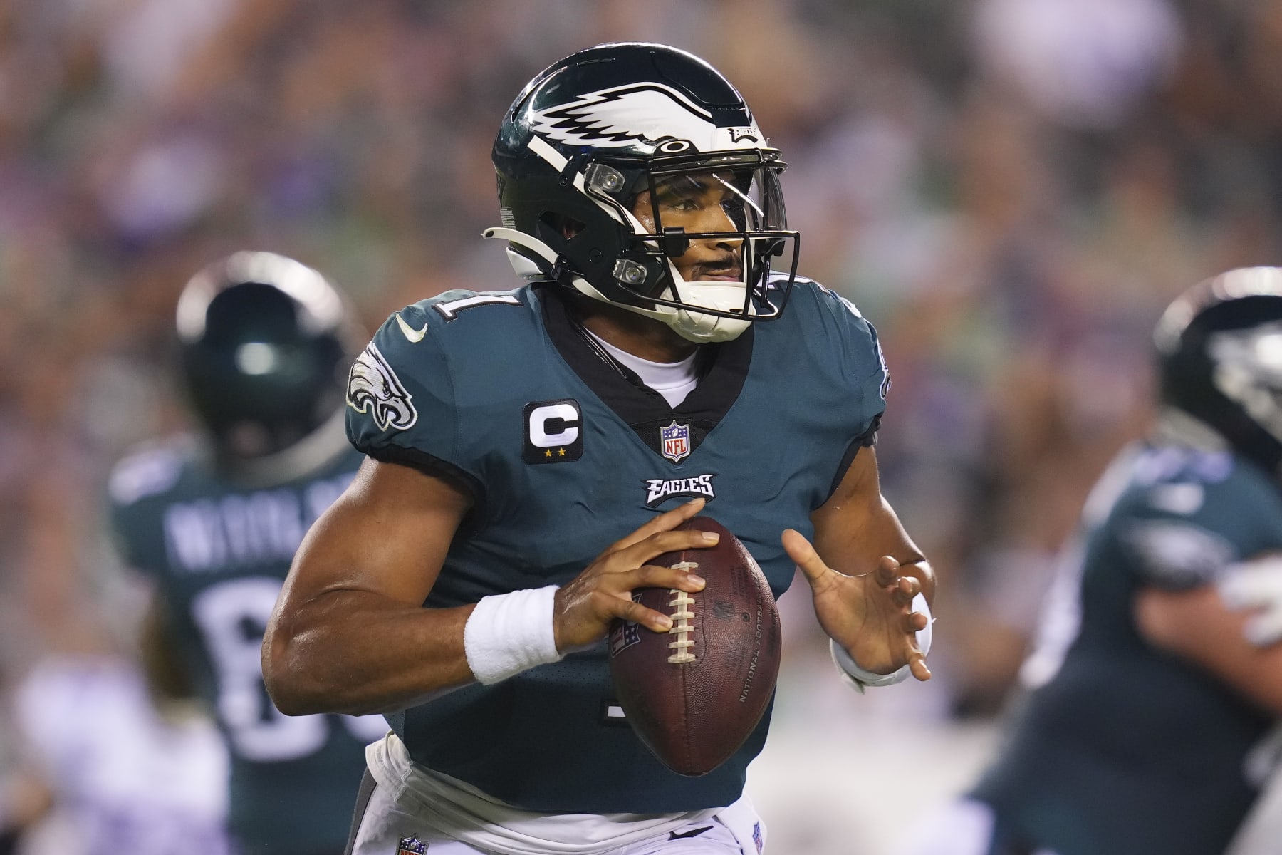 PHILADELPHIA, PA - SEPTEMBER 19: Jalen Hurts #1 of the Philadelphia Eagles looks to pass the ball against the Minnesota Vikings at Lincoln Financial Field on September 19, 2022 in Philadelphia, Pennsylvania. (Photo by Mitchell Leff/Getty Images)