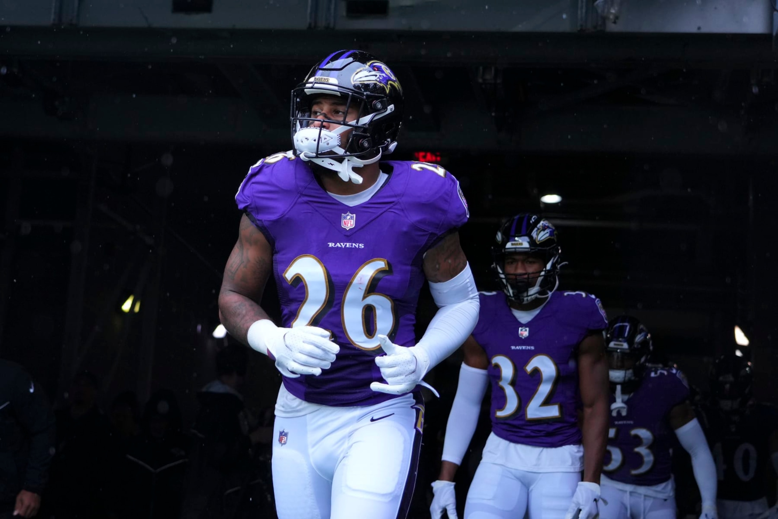 EAST RUTHERFORD, NJ - SEPTEMBER 11: Geno Stone #26 of the Baltimore Ravens makes his way onto the field prior to the game against the New York Jets at MetLife Stadium on September 11, 2022 in East Rutherford, New Jersey. (Photo by Mitchell Leff/Getty Images)