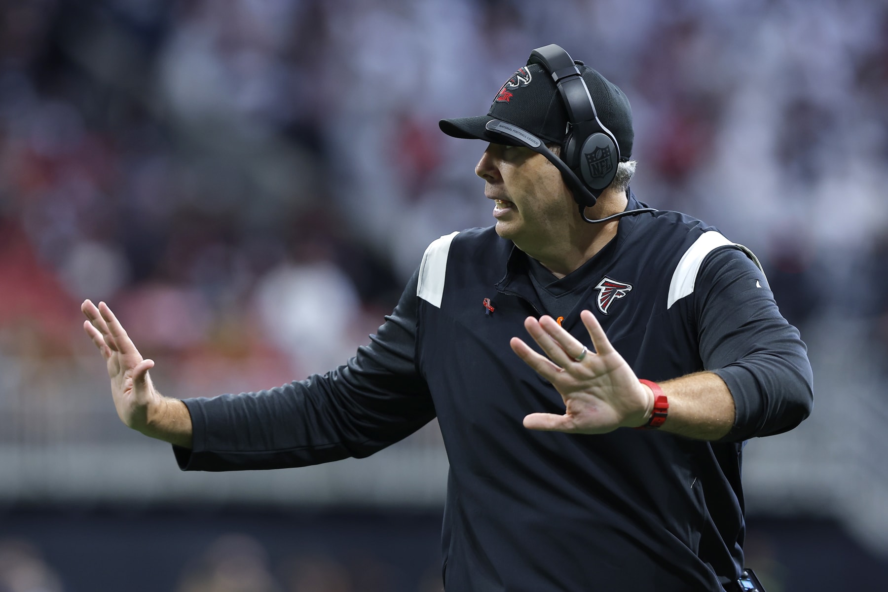ATLANTA, GEORGIA - SEPTEMBER 11: Head coach Arthur Smith of the Atlanta Falcons reacts during the second quarter against the New Orleans Saints at Mercedes-Benz Stadium on September 11, 2022 in Atlanta, Georgia. (Photo by Todd Kirkland/Getty Images)