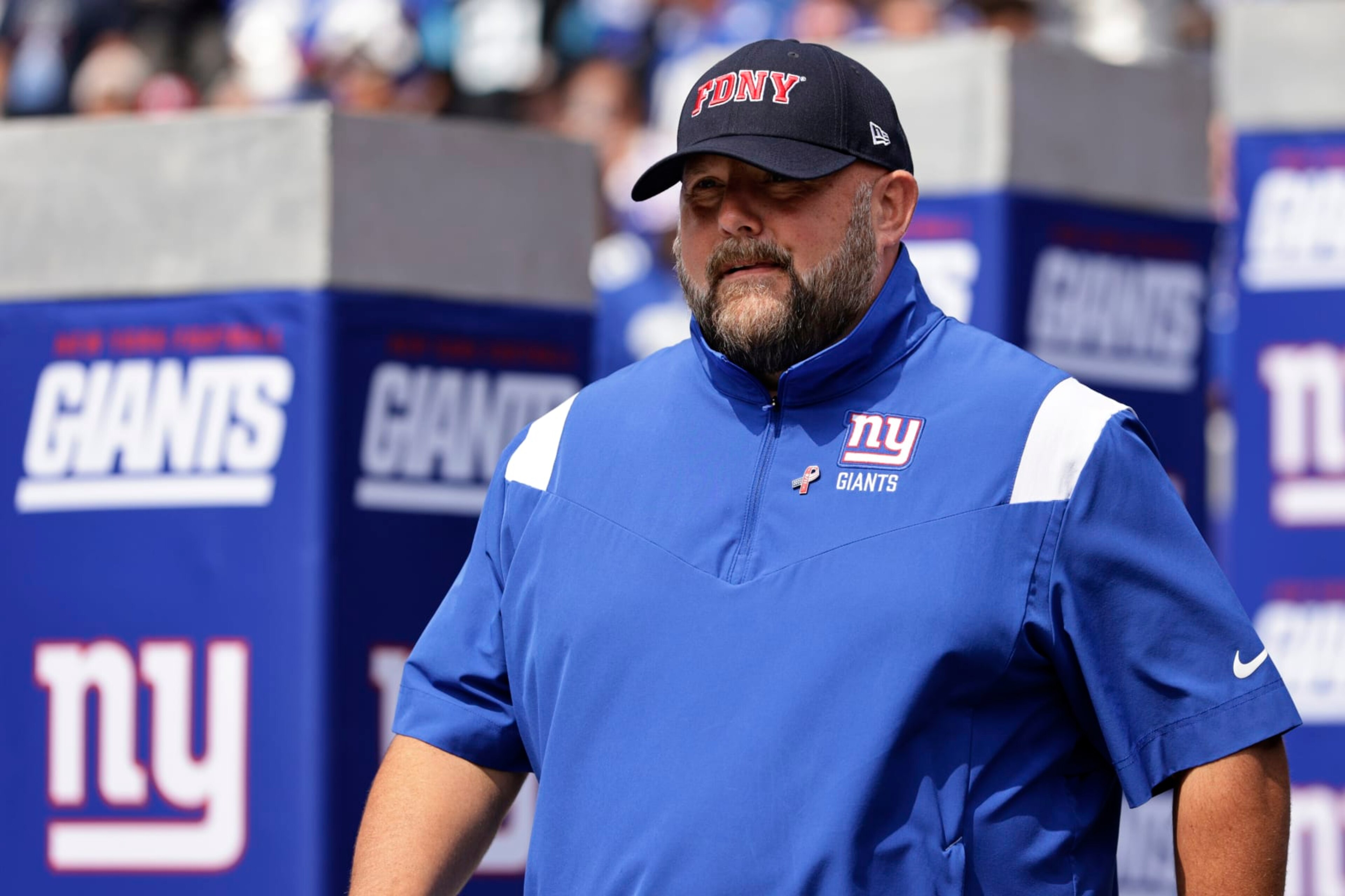 EAST RUTHERFORD, NJ - SEPTEMBER 18: Head coach Brian Daboll of the New York Giants before a game against the Carolina Panthers at MetLife Stadium on September 18, 2022 in East Rutherford, New Jersey. (Photo by Rich Schultz/Getty Images) EAST RUTHERFORD, NJ - SEPTEMBER 18: Head coach Brian Daboll of the New York Giants before a game against the Carolina Panthers at MetLife Stadium on September 18, 2022 in East Rutherford, New Jersey. (Photo by Rich Schultz/Getty Images)