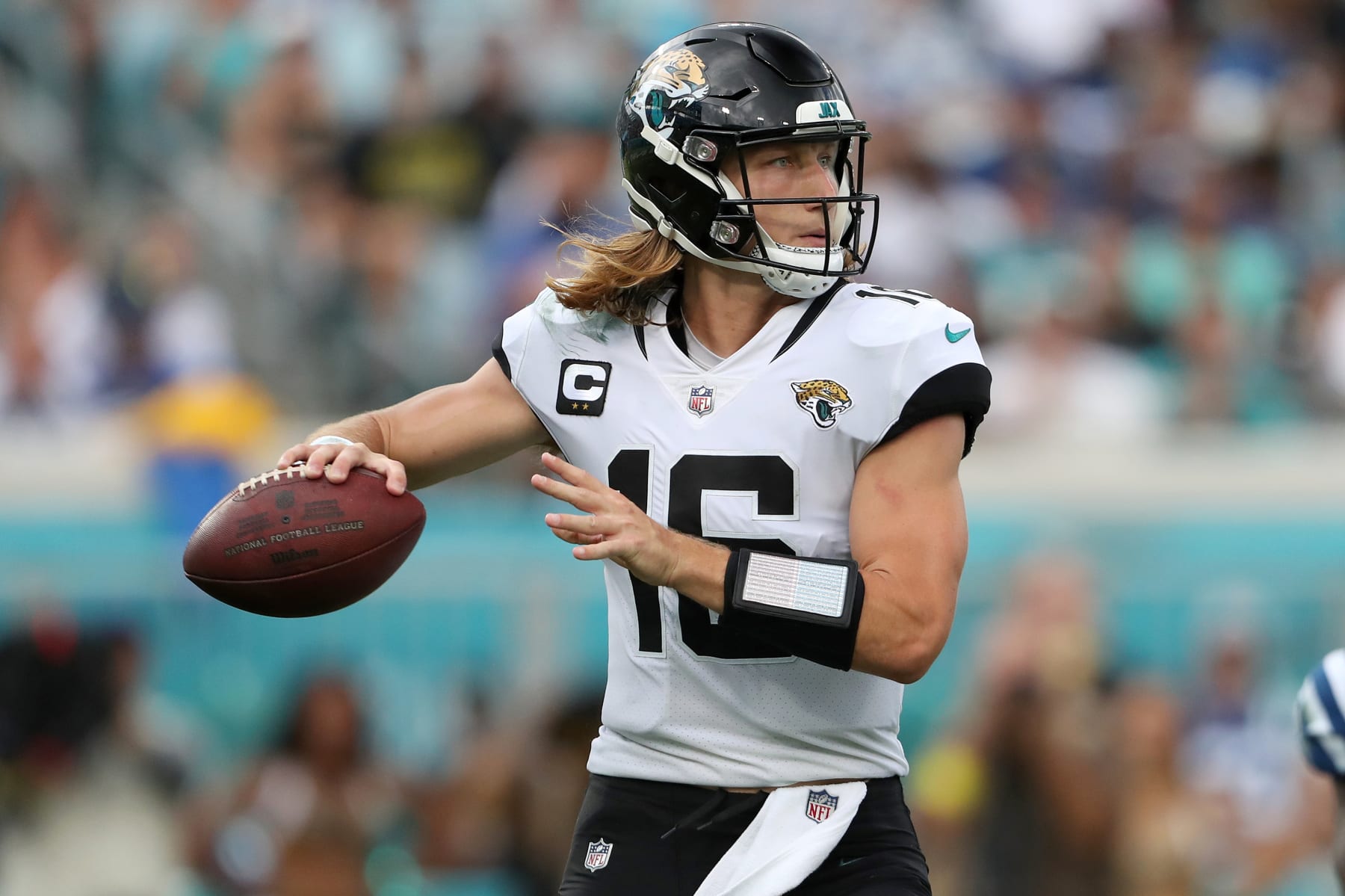 JACKSONVILLE, FLORIDA - SEPTEMBER 18: Trevor Lawrence #16 of the Jacksonville Jaguars throws a pass during the second half against the Indianapolis Colts at TIAA Bank Field on September 18, 2022 in Jacksonville, Florida. (Photo by Courtney Culbreath/Getty Images)