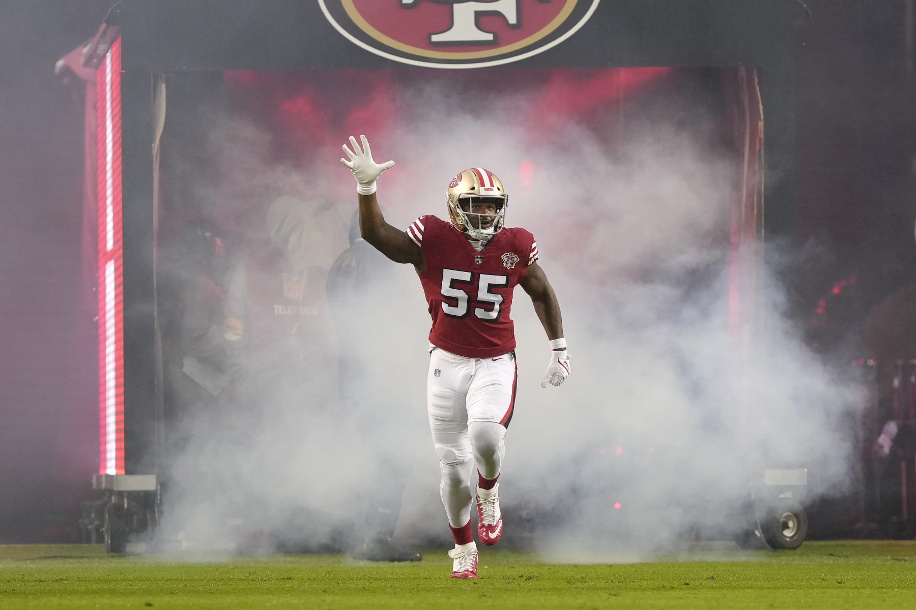 San Francisco 49ers defensive end Dee Ford (55) is introduced before an NFL football game against the Indianapolis Colts in Santa Clara, Calif., Sunday, Oct. 24, 2021. (AP Photo/Tony Avelar)