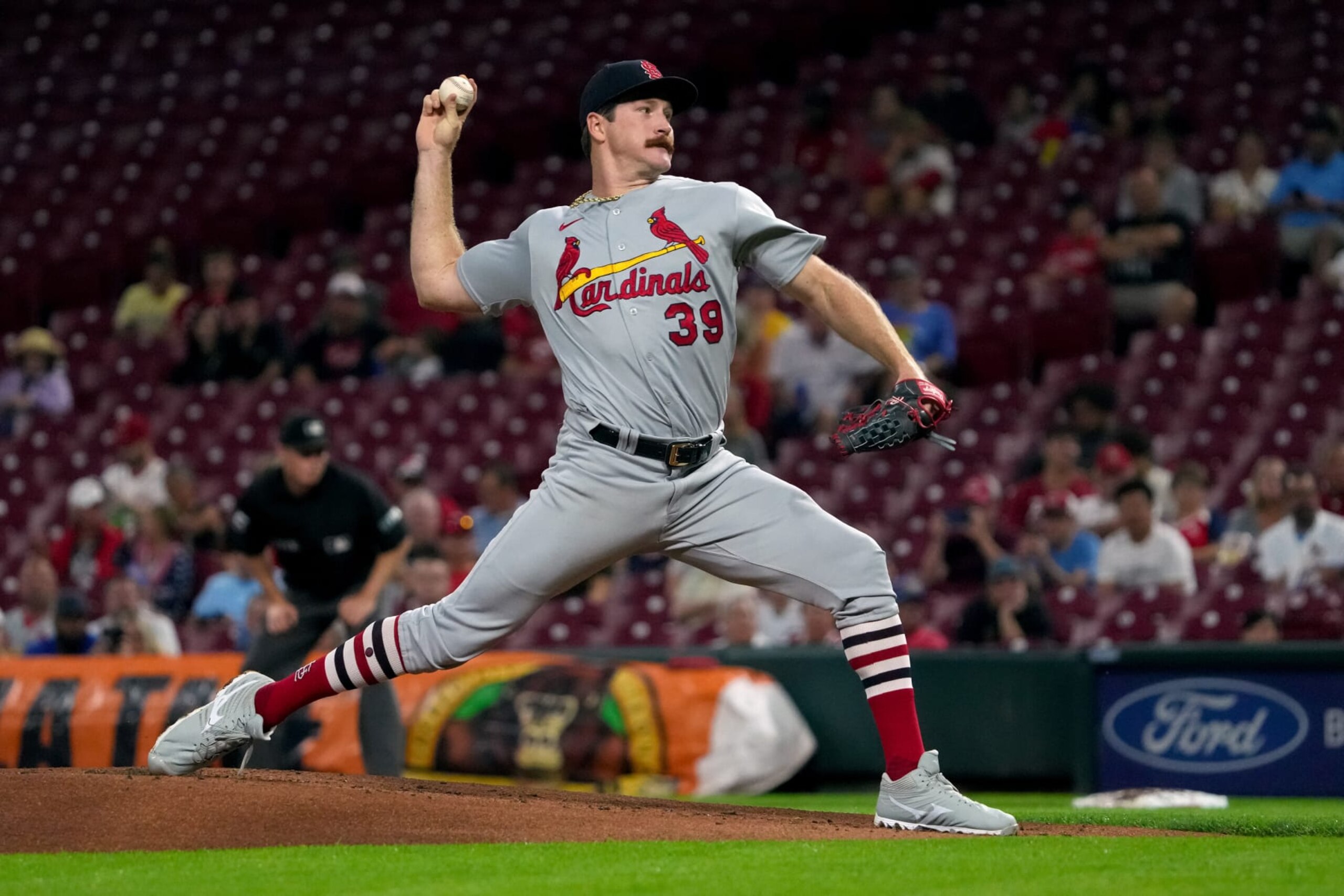 CINCINNATI, OHIO - AUGUST 29: Miles Mikolas #39 of the St. Louis Cardinals pitches in the first inning against the Cincinnati Reds at Great American Ball Park on August 29, 2022 in Cincinnati, Ohio. (Photo by Dylan Buell/Getty Images)