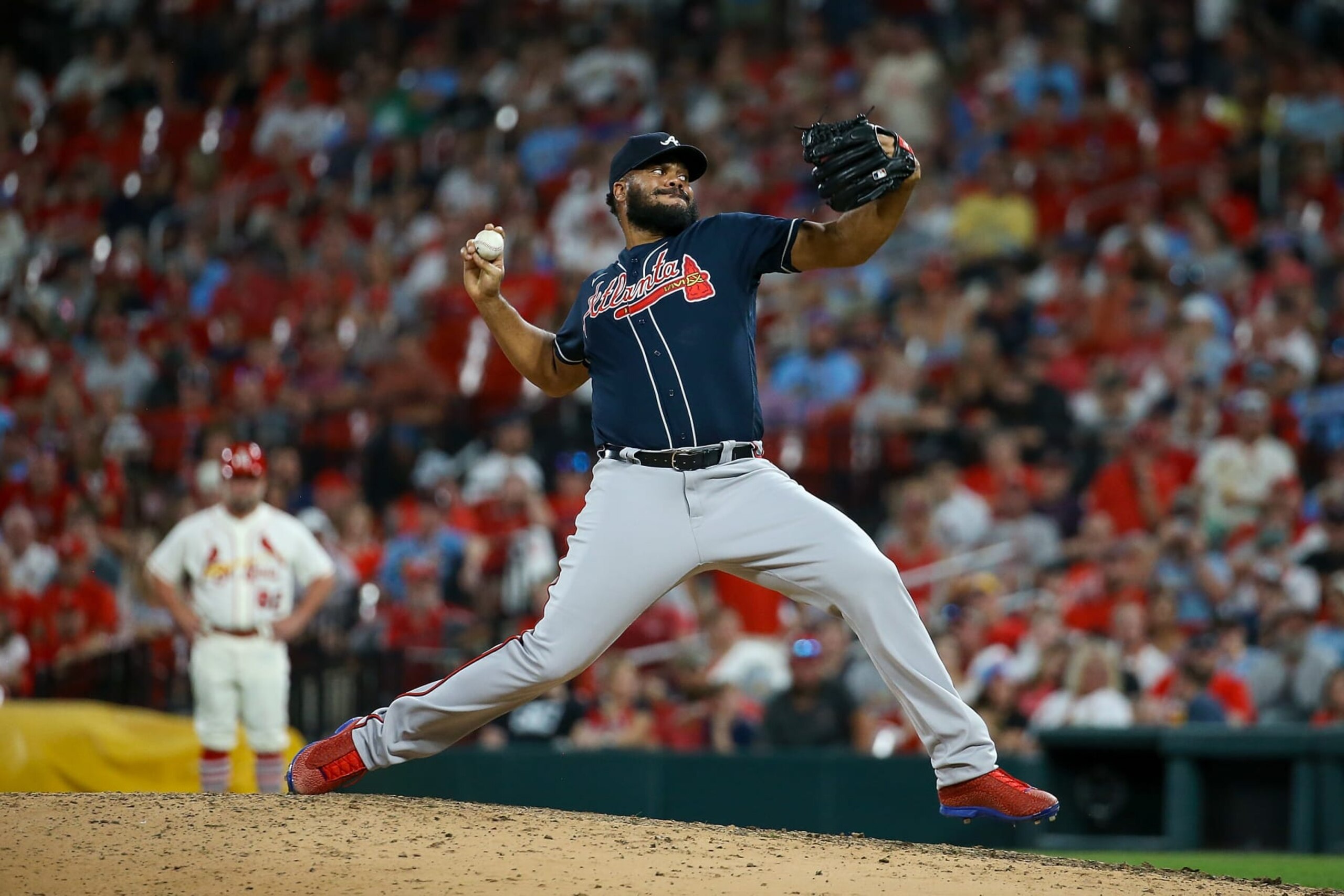 ST. LOUIS, MO - AUGUST 27: Kenley Jansen #74 of the Atlanta Braves delivers a pitch  during the ninth inning against the St. Louis Cardinals at Busch Stadium on August 27, 2022 in St. Louis, Missouri. (Photo by Scott Kane/Getty Images)