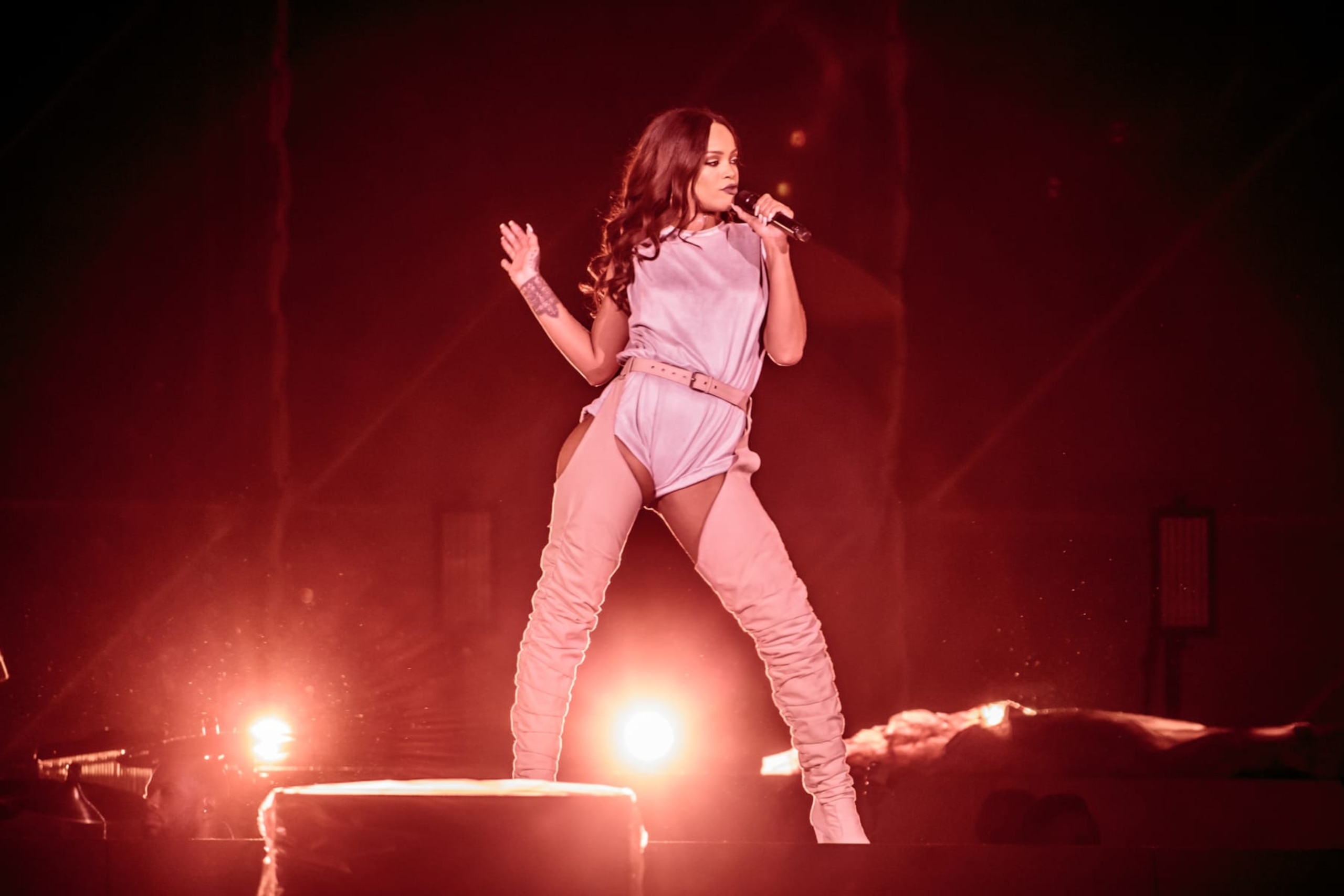 MILAN, ITALY - July 13: Barbadian singer and songwriter Rihanna performs live at San Siro Stadium in Milan, Italy on July 13, 2016, with the ANTI World Tour. (Photo by Sergione Infuso /Corbis via Getty Images)