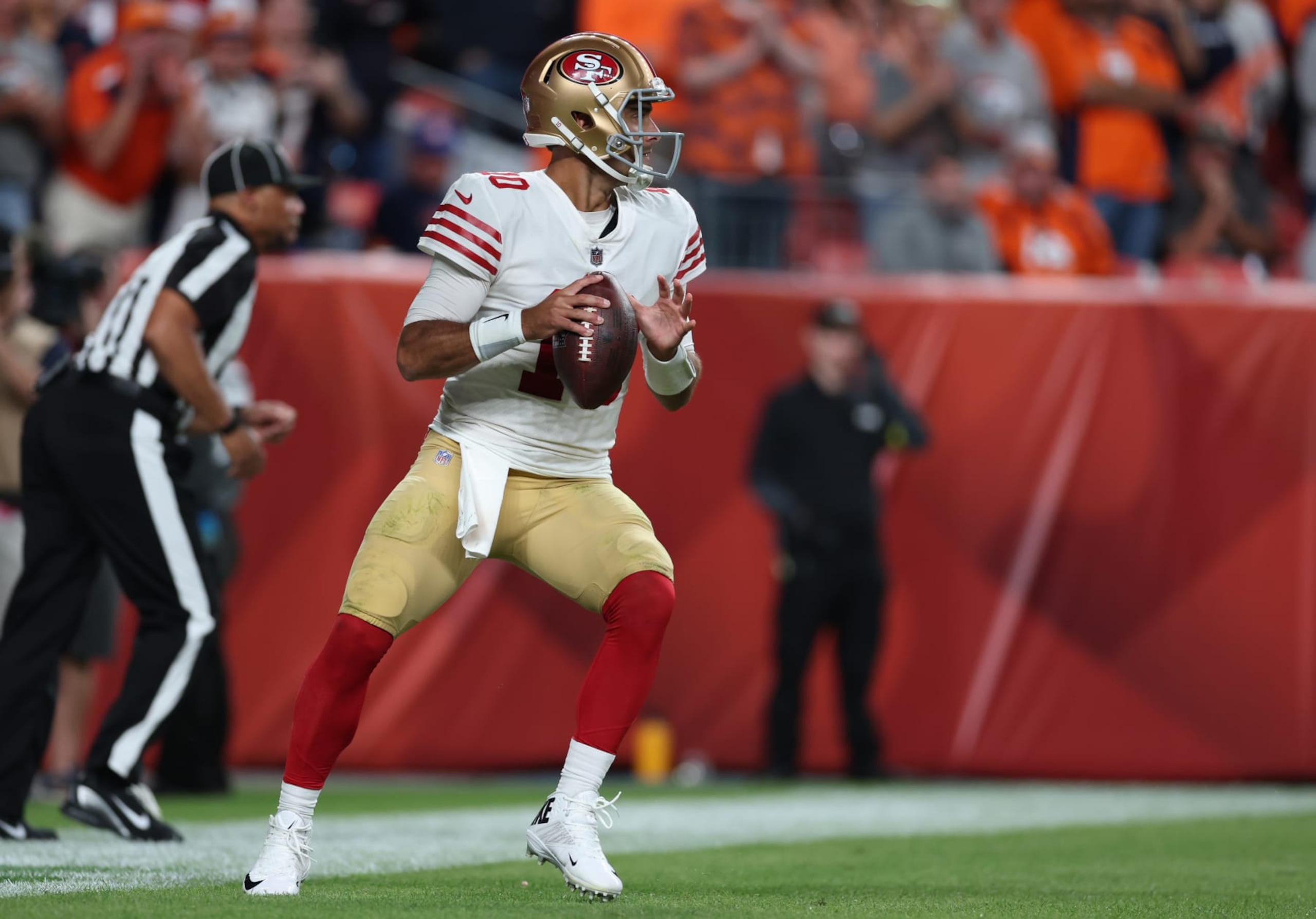 DENVER, COLORADO - SEPTEMBER 25: Jimmy Garoppolo #10 of the San Francisco 49ers steps out of the back of the end zone resulting in a safety during the third quarter against the Denver Broncos at Empower Field At Mile High on September 25, 2022 in Denver, Colorado. (Photo by Matthew Stockman/Getty Images) DENVER, COLORADO - SEPTEMBER 25: Jimmy Garoppolo #10 of the San Francisco 49ers steps out of the back of the end zone resulting in a safety during the third quarter against the Denver Broncos at Empower Field At Mile High on September 25, 2022 in Denver, Colorado. (Photo by Matthew Stockman/Getty Images)